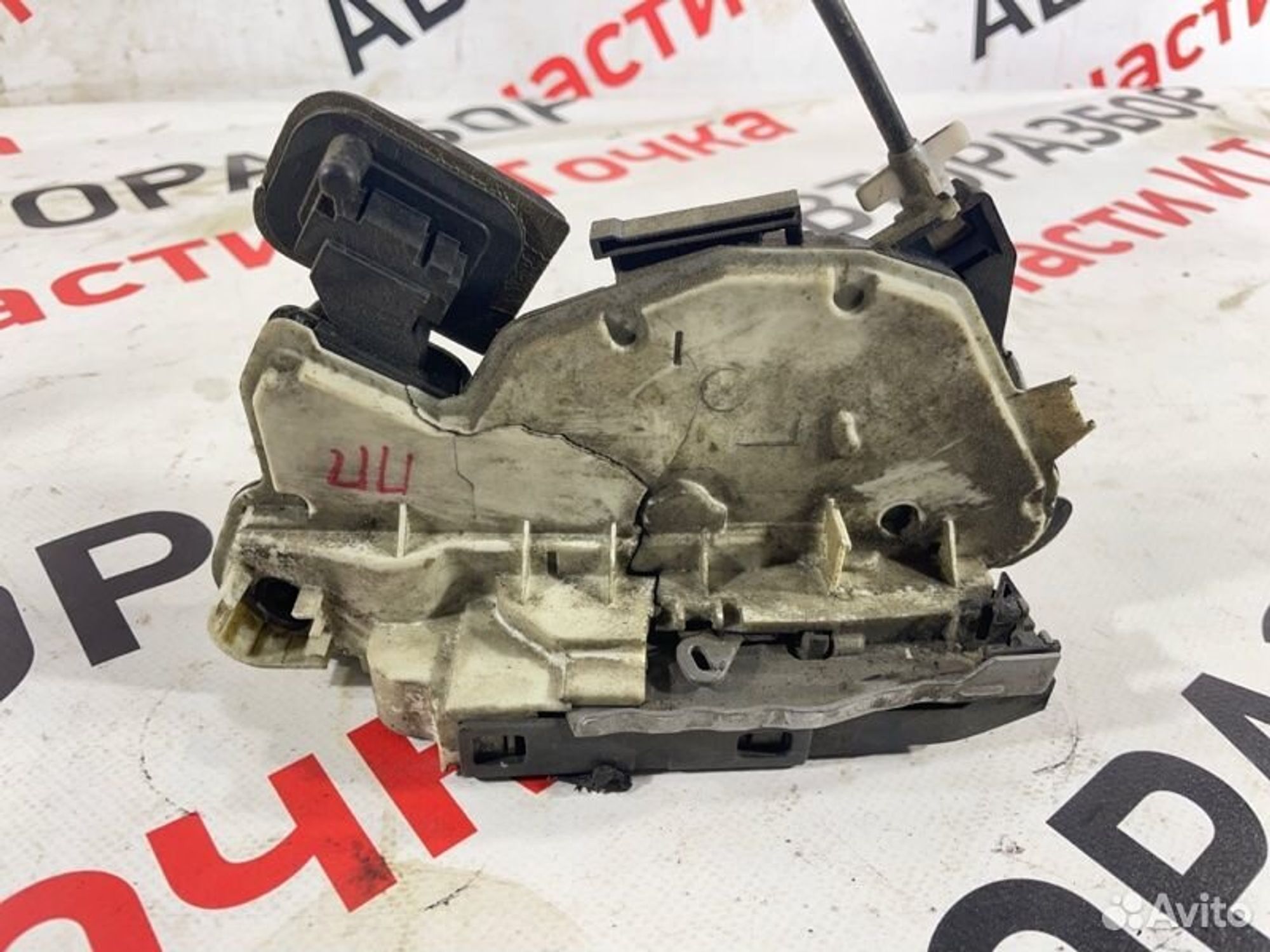 https://gcs.partsauto.market/rn-stockpro.appspot.com/thmbs/afb38d96ab8c9795ecac00e406b21163/472a139206777ffe8d2445d4df48f3db/c164c20a8381fc7eeaddb0e9cb96b919.jpg