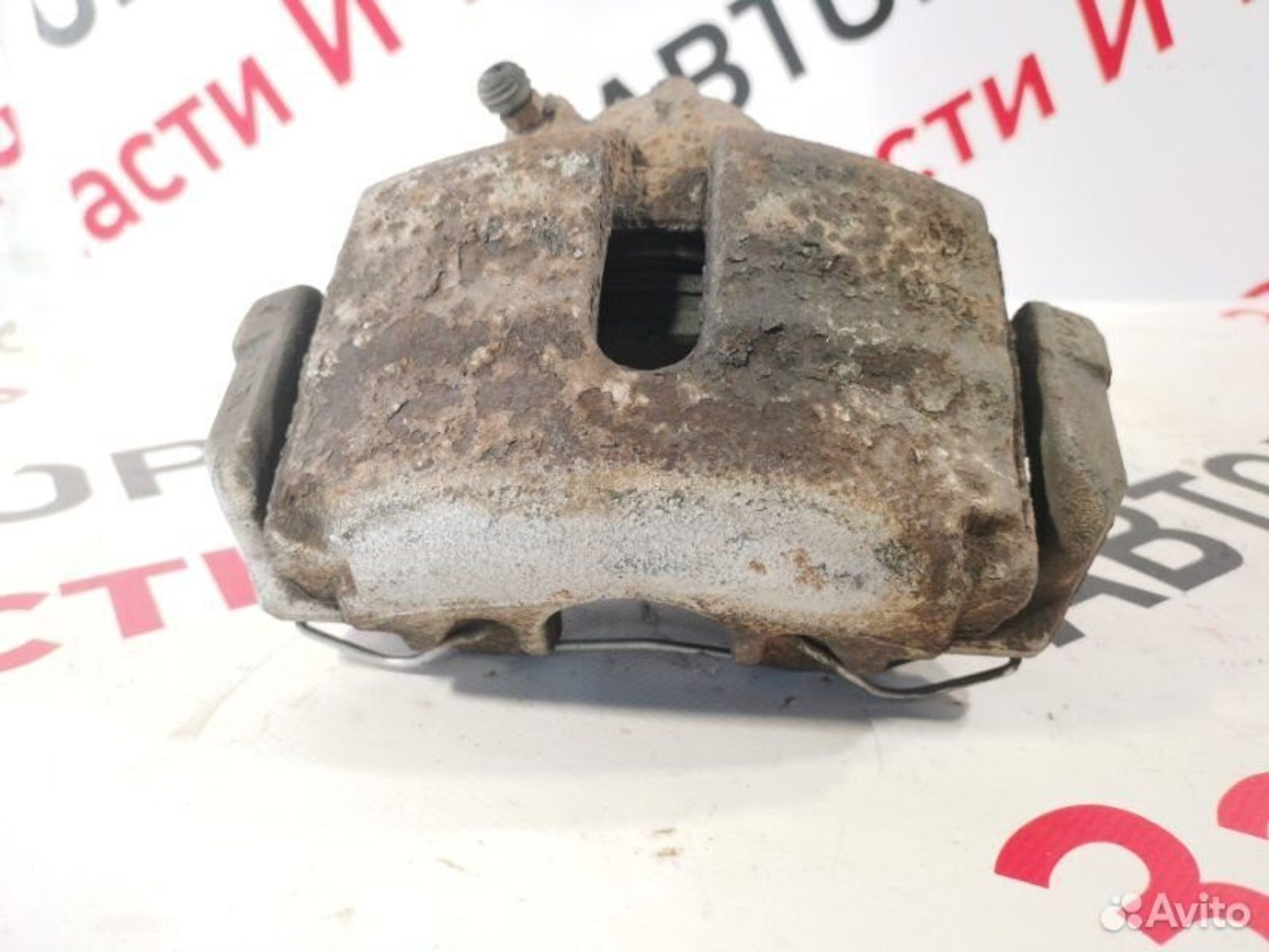 https://gcs.partsauto.market/rn-stockpro.appspot.com/thmbs/afb38d96ab8c9795ecac00e406b21163/49085977e14383d33c16ee042cd83c55/1b0d86823cac5ea05bf818ba47b0df60.jpg
