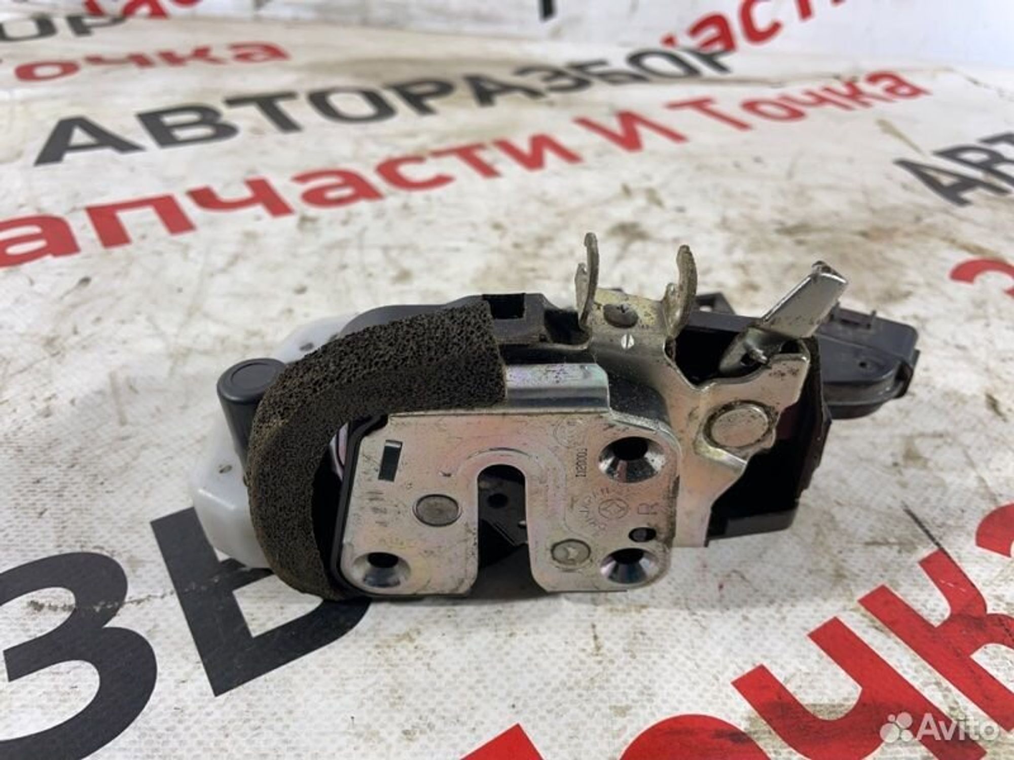 https://gcs.partsauto.market/rn-stockpro.appspot.com/thmbs/afb38d96ab8c9795ecac00e406b21163/4b08a3ba4d44fe51ed56a578cafa5ebd/f79604b5834752fd5fdeb2649135b03e.jpg