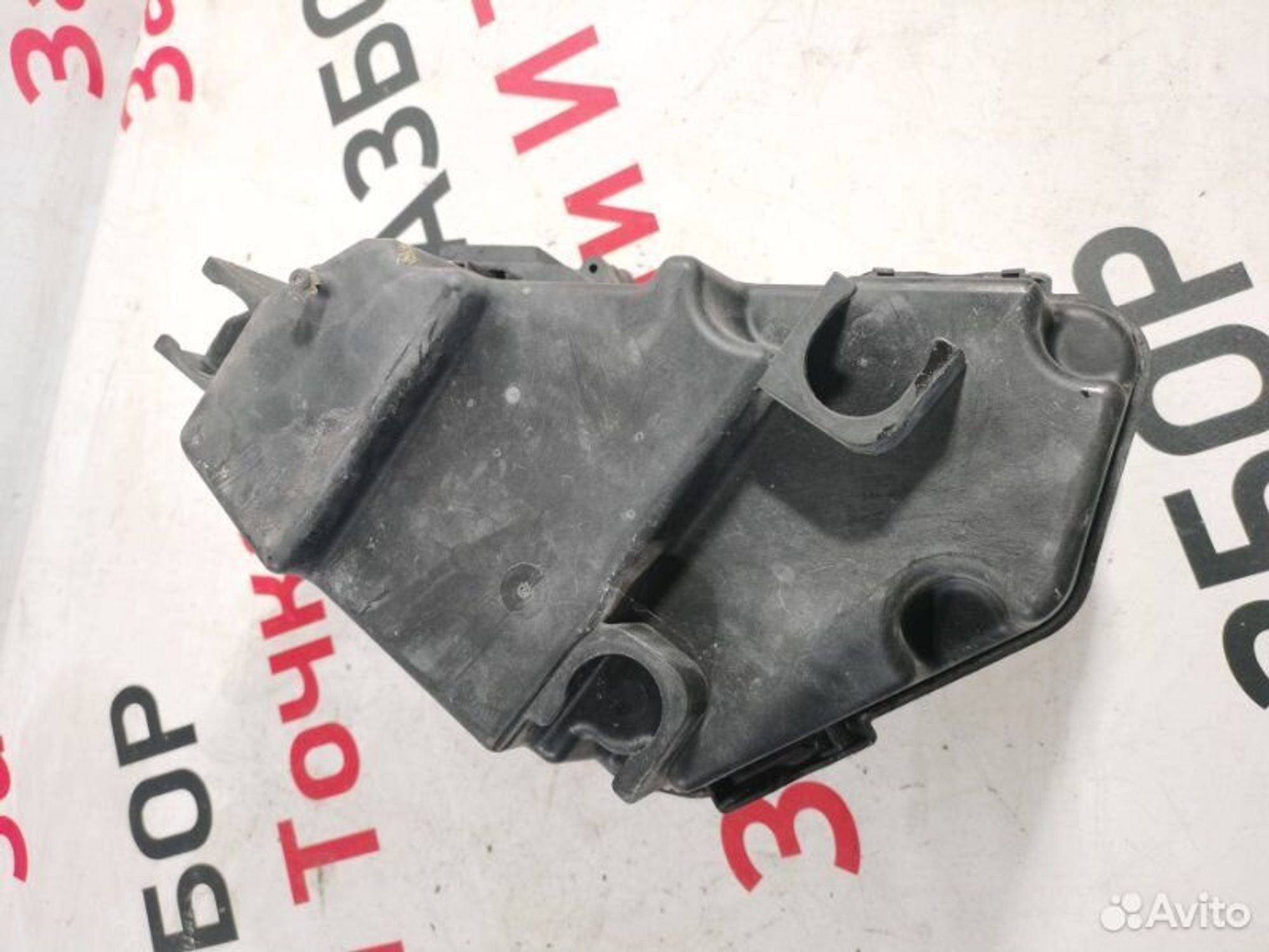https://gcs.partsauto.market/rn-stockpro.appspot.com/thmbs/afb38d96ab8c9795ecac00e406b21163/4b8495888d54994e551dfde325da70d9/b5b047dab9035bd8061d3bc00d930985.jpg