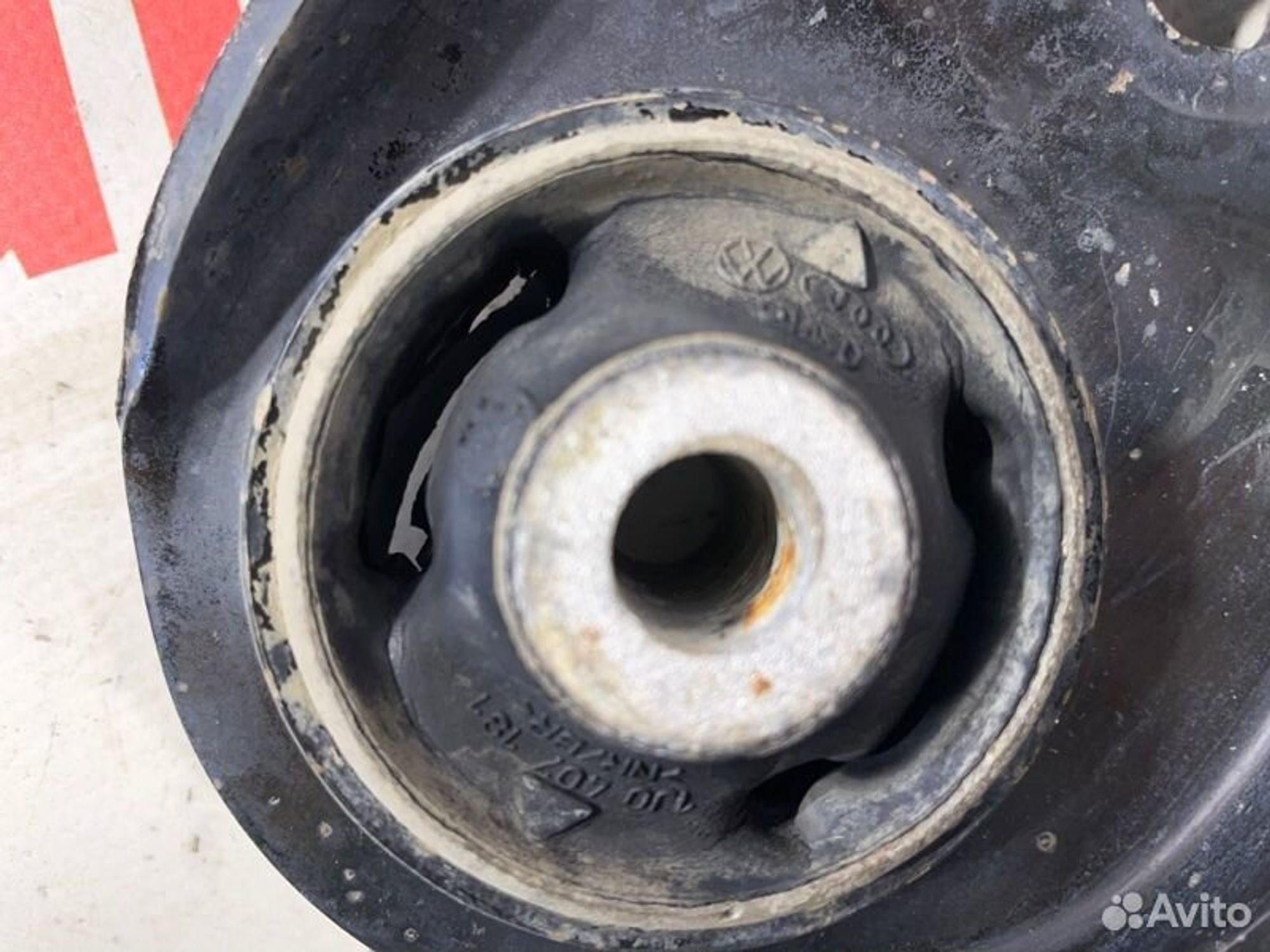 https://gcs.partsauto.market/rn-stockpro.appspot.com/thmbs/afb38d96ab8c9795ecac00e406b21163/4fe2cf5eccc059bfc0efe0441d6218f8/2bb7db9e2b3f011bb7449069e26601c0.jpg