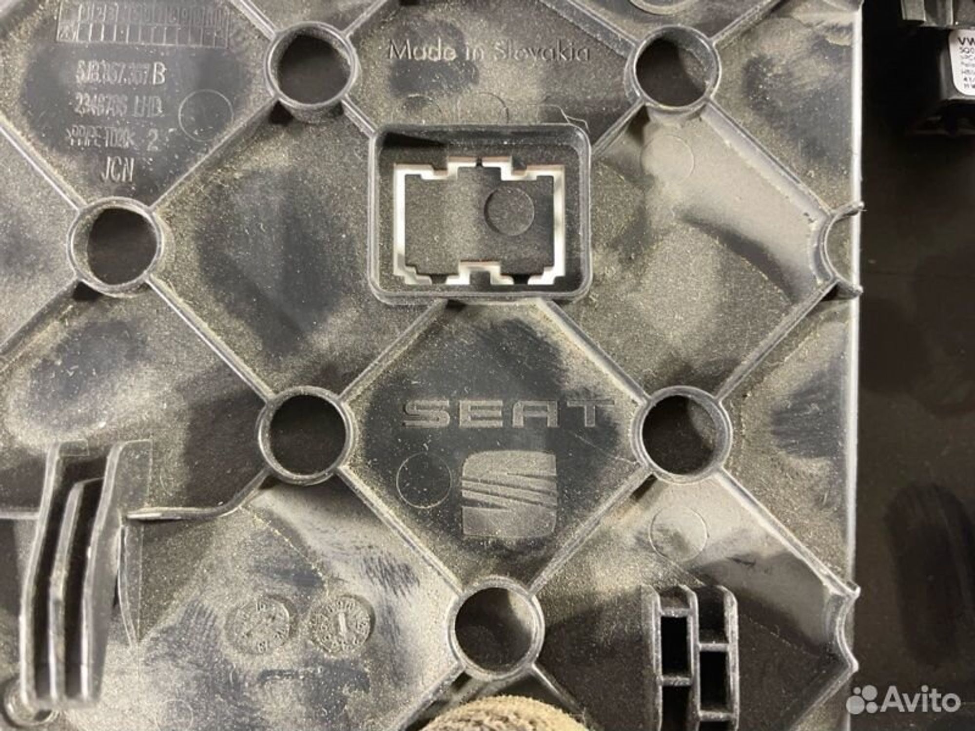 https://gcs.partsauto.market/rn-stockpro.appspot.com/thmbs/afb38d96ab8c9795ecac00e406b21163/5222887d156bb2814335eeb7f69154d1/8c463c2ca3e9a91b87b381eecd34cded.jpg