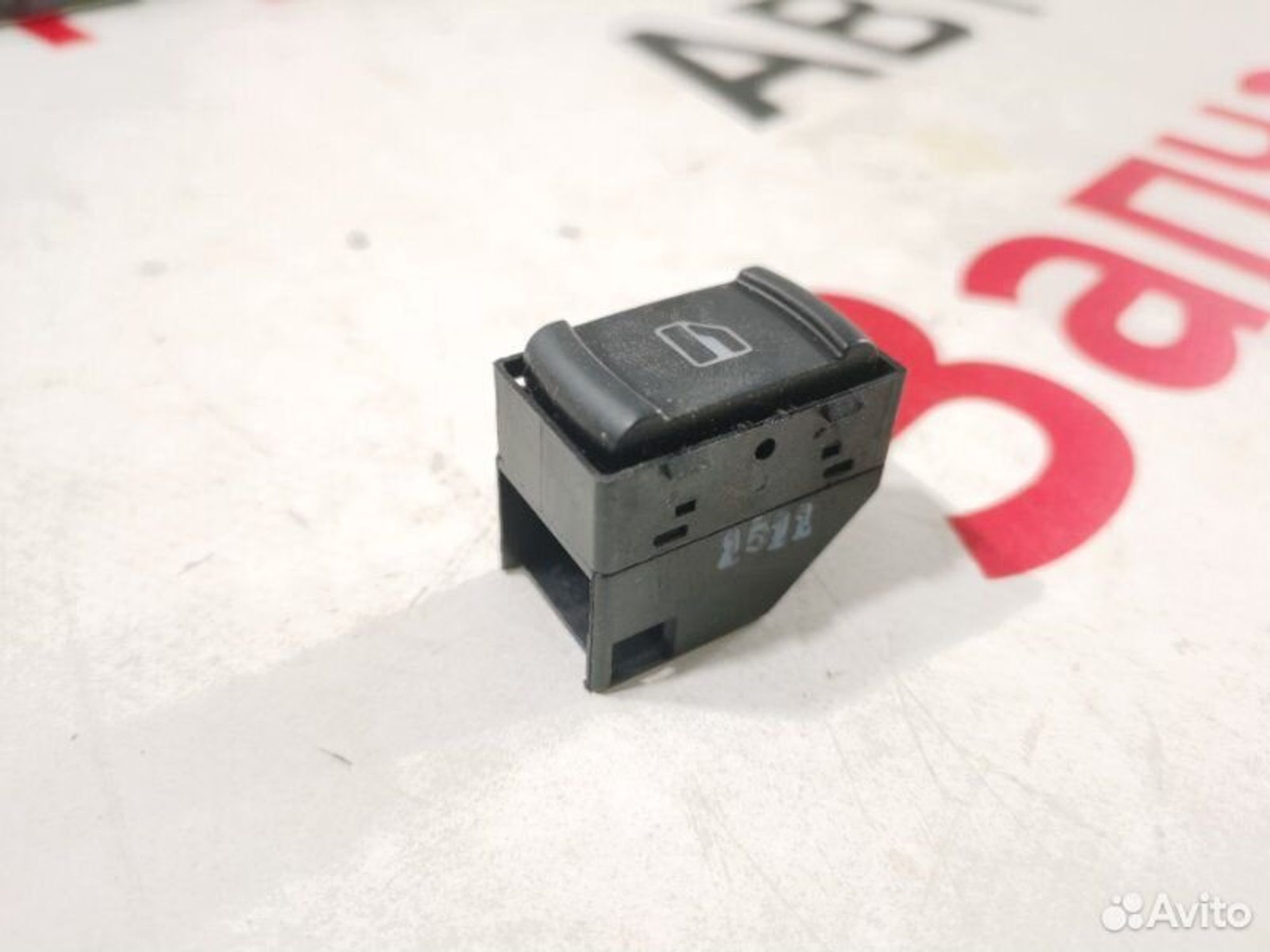 https://gcs.partsauto.market/rn-stockpro.appspot.com/thmbs/afb38d96ab8c9795ecac00e406b21163/53ac71870b4ec25cfb9fbb150e30a5a5/c9eaff12f12b65c8ce3baaf156e10083.jpg