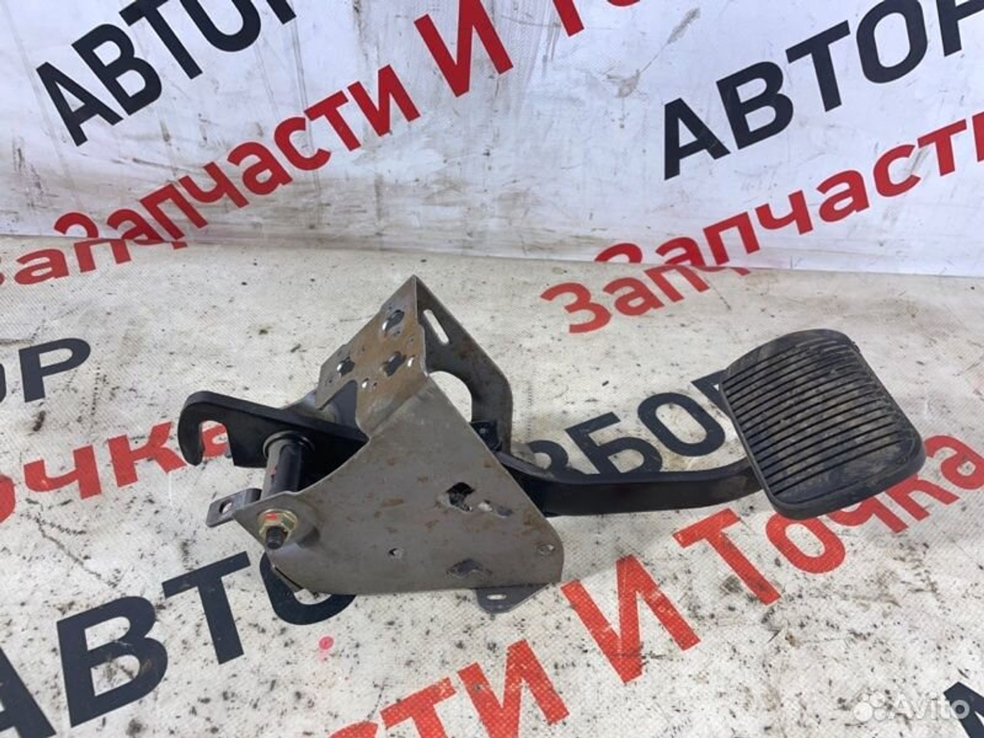 https://gcs.partsauto.market/rn-stockpro.appspot.com/thmbs/afb38d96ab8c9795ecac00e406b21163/56c515117ef91cb8c1eabfe0cbf2eddf/07aacf47f5a5734cfd2b8297e73ce8f9.jpg