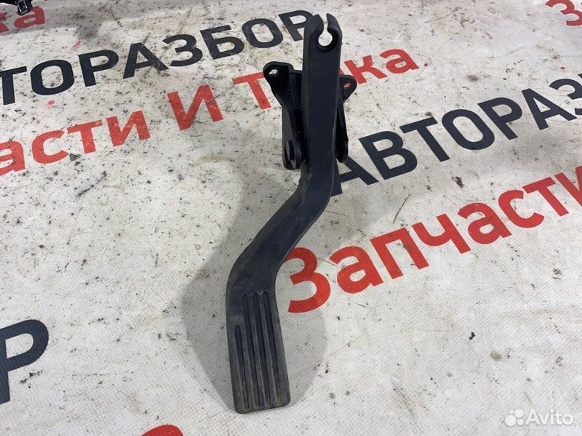 https://gcs.partsauto.market/rn-stockpro.appspot.com/thmbs/afb38d96ab8c9795ecac00e406b21163/56c51cd17f62cd7a867158f8e00b9ee2/715d7a10b25891e009fc31c4bbc51ca3.jpg