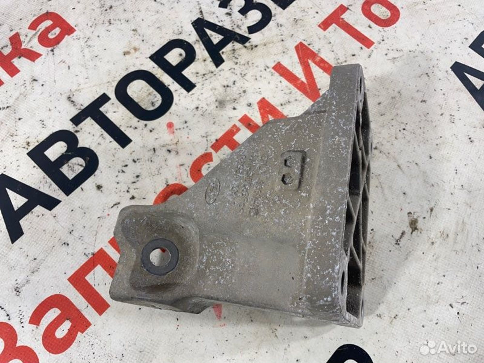 https://gcs.partsauto.market/rn-stockpro.appspot.com/thmbs/afb38d96ab8c9795ecac00e406b21163/582fe5b0a4a4877c13f066a63505373e/d0524f9ab071b973347a4288537a2aa7.jpg