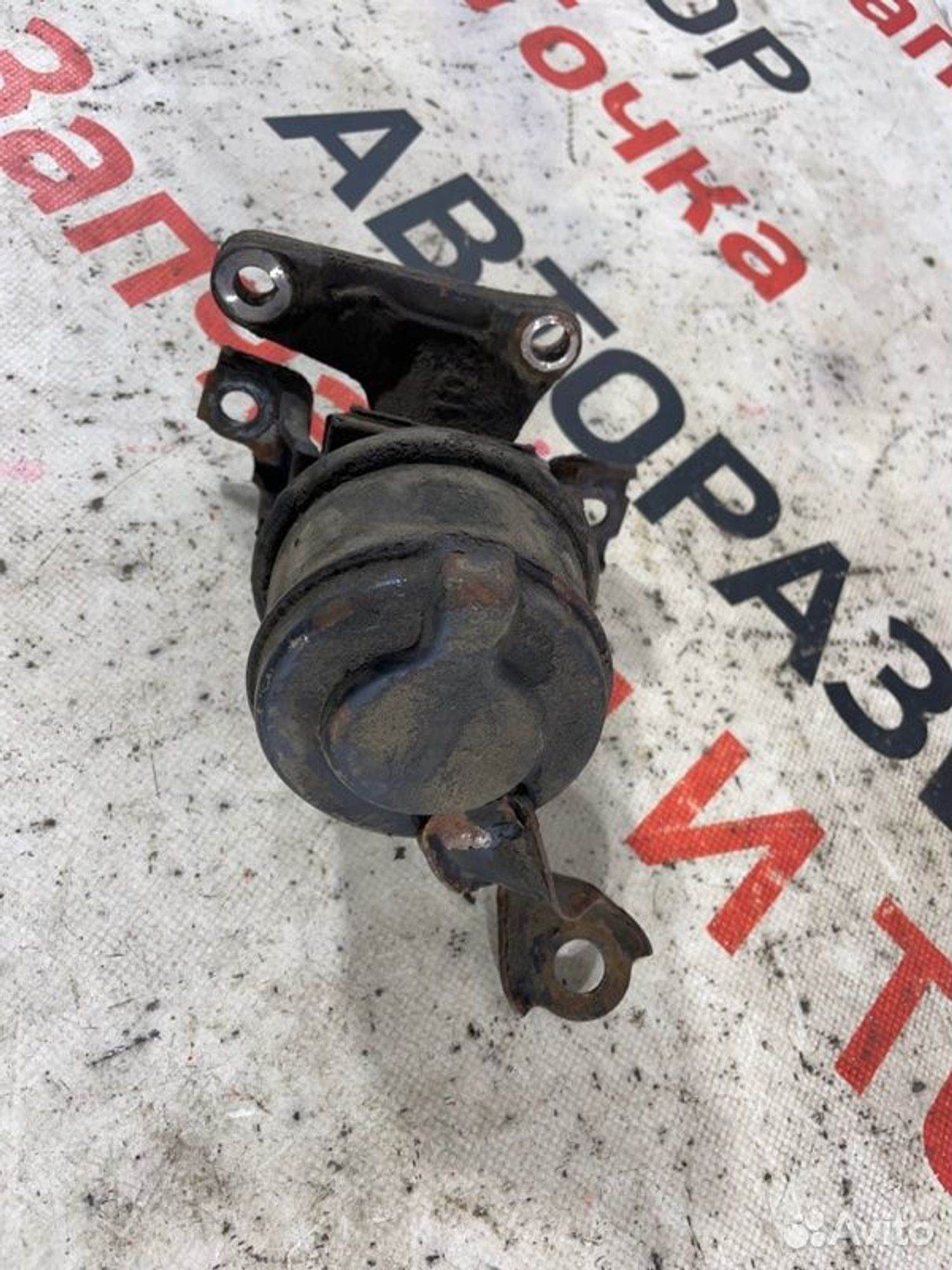 https://gcs.partsauto.market/rn-stockpro.appspot.com/thmbs/afb38d96ab8c9795ecac00e406b21163/58e0d231592358b00e5130e498197fd0/32abd920632ef6128ca459228bfd777d.jpg