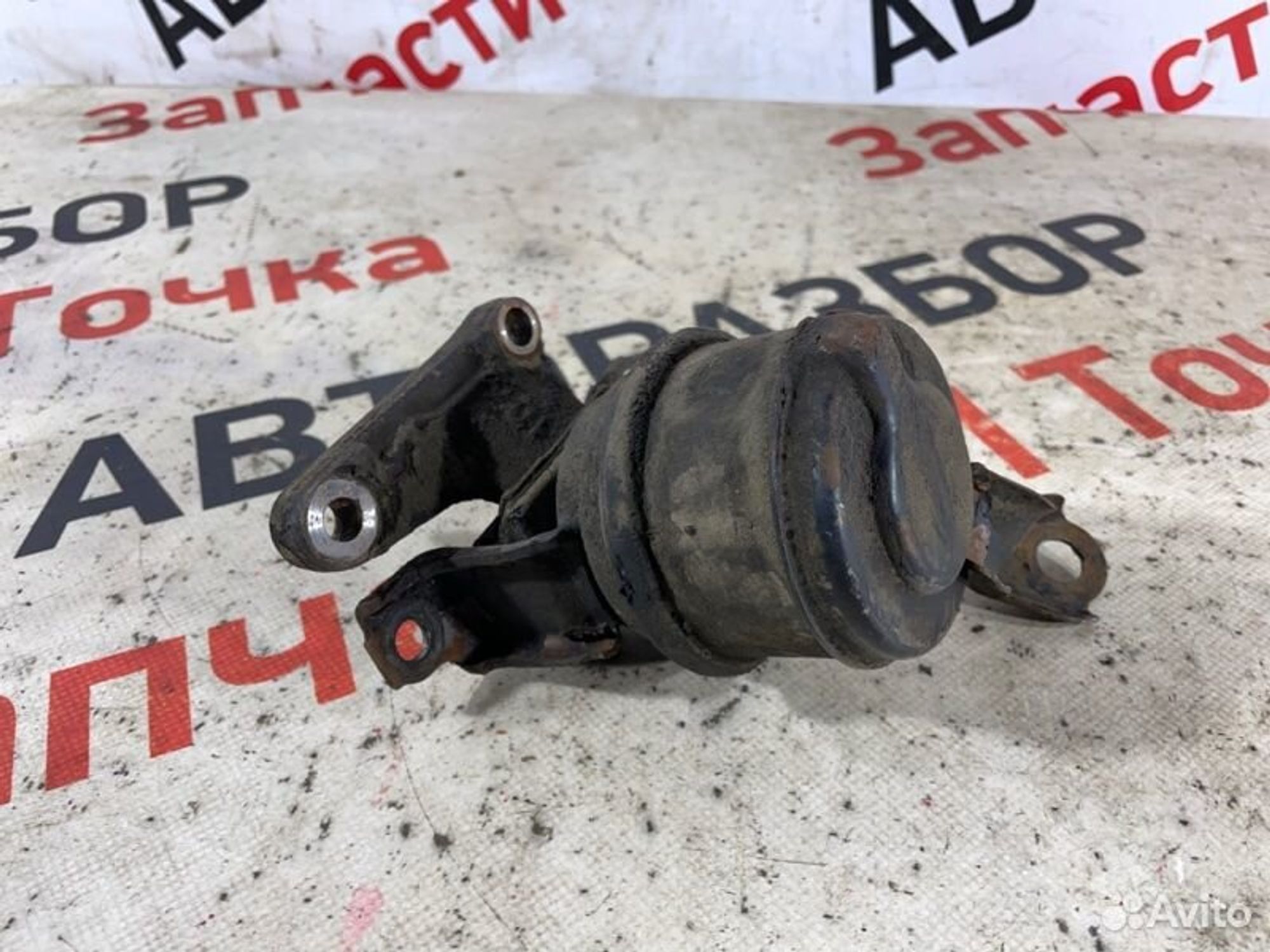 https://gcs.partsauto.market/rn-stockpro.appspot.com/thmbs/afb38d96ab8c9795ecac00e406b21163/58e0d231592358b00e5130e498197fd0/46fe830ab7447f85b00ebb318975744a.jpg