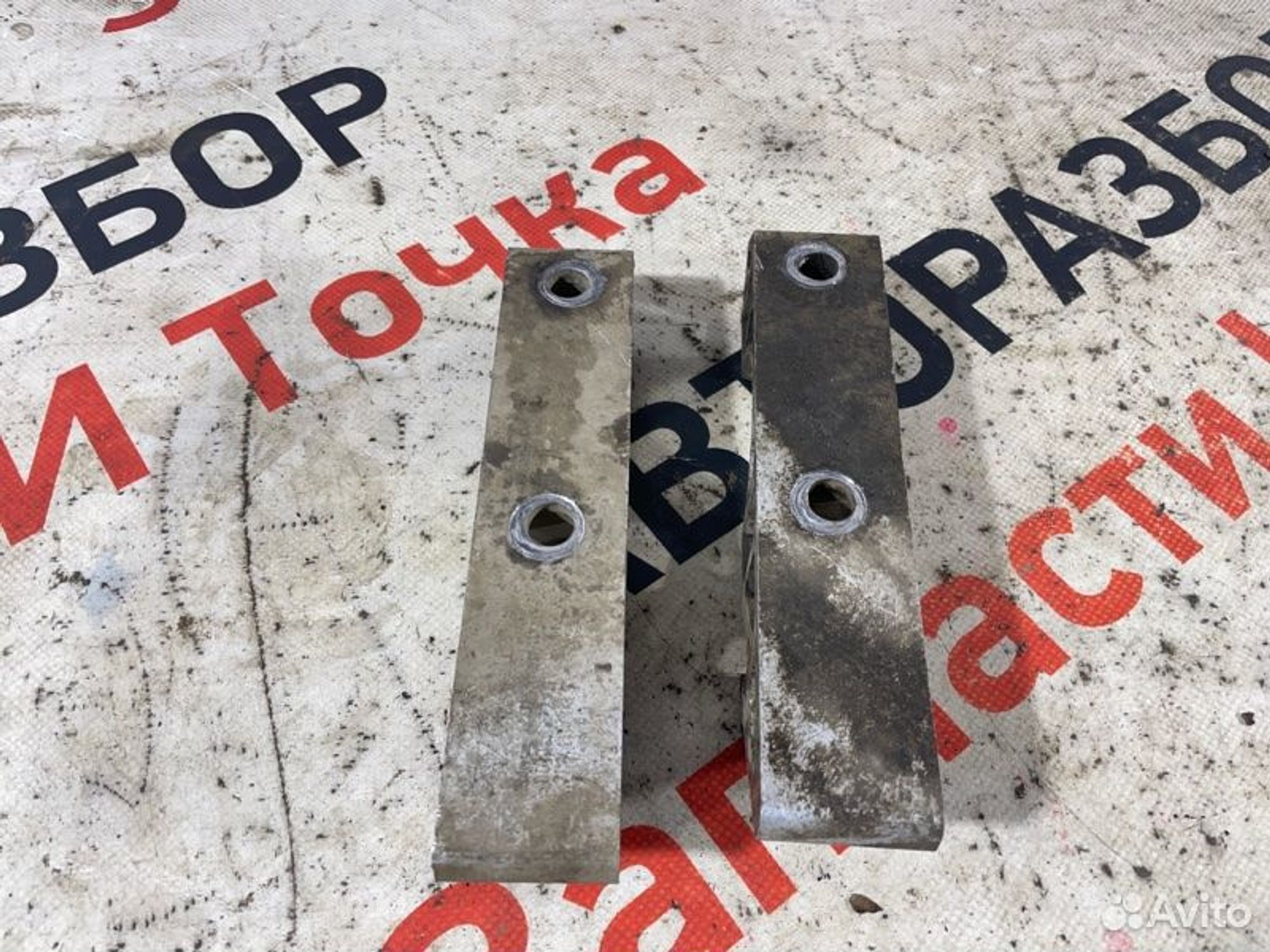 https://gcs.partsauto.market/rn-stockpro.appspot.com/thmbs/afb38d96ab8c9795ecac00e406b21163/5bc06d3440e2b75851e00092679755db/65269d3fff7d0b19b09e2015892bb9fc.jpg