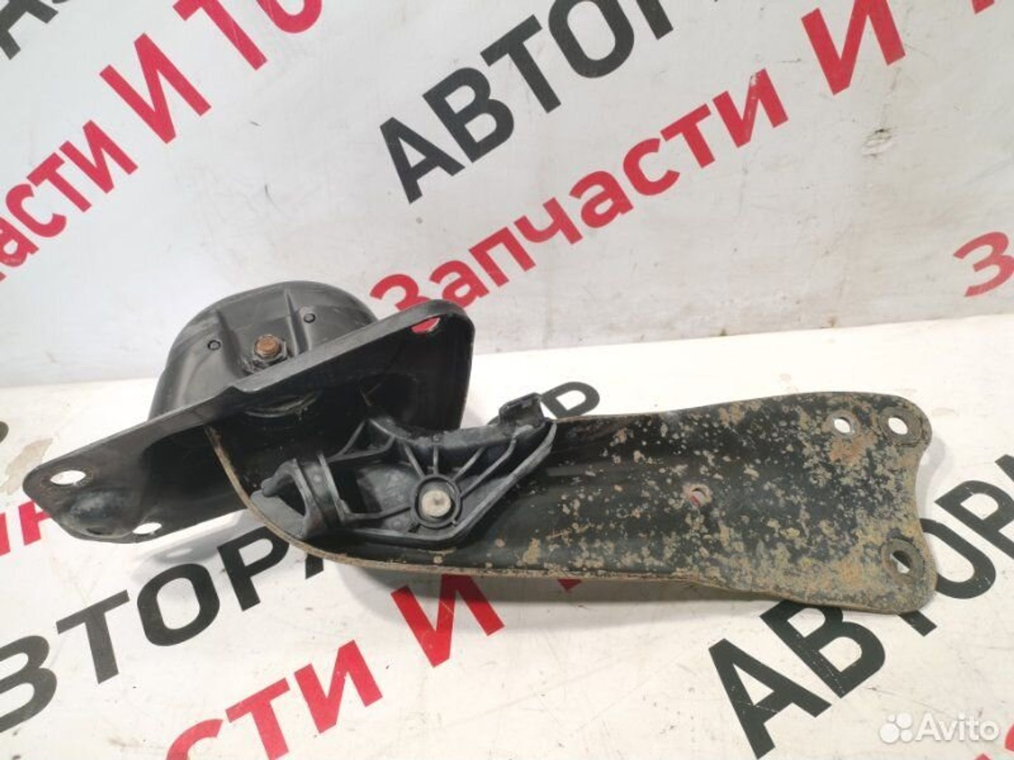 https://gcs.partsauto.market/rn-stockpro.appspot.com/thmbs/afb38d96ab8c9795ecac00e406b21163/5c2bcb74fac6a56a9a365ae5f5ada312/e0f855ef10c60de77682201e88fce6ad.jpg