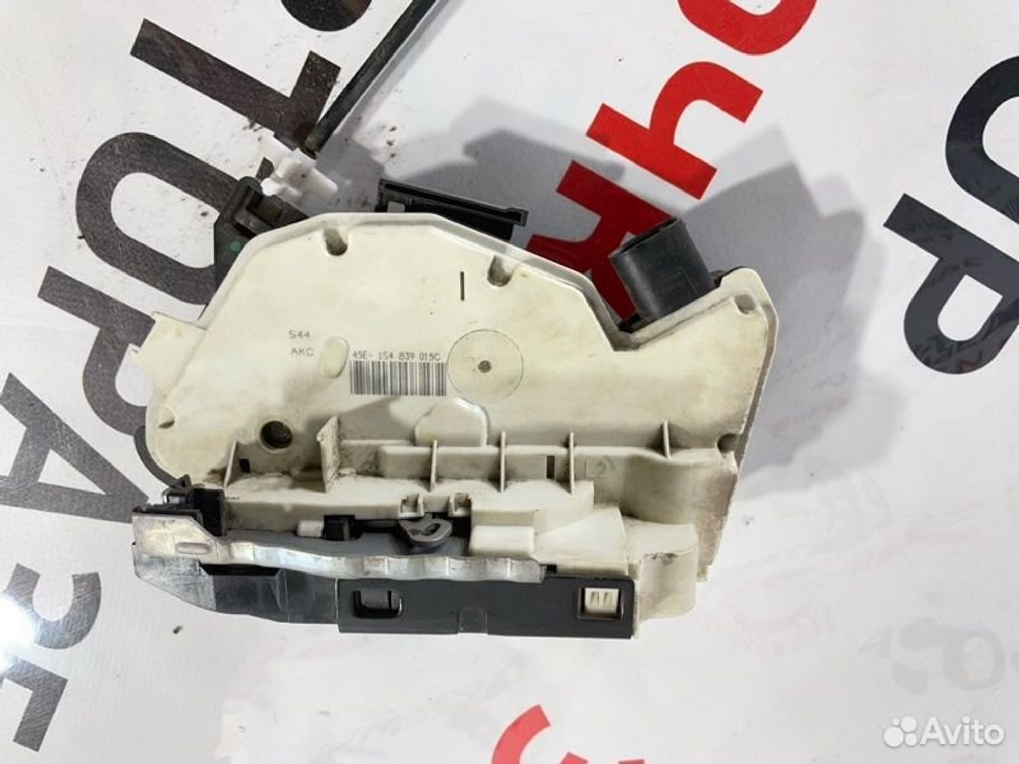 https://gcs.partsauto.market/rn-stockpro.appspot.com/thmbs/afb38d96ab8c9795ecac00e406b21163/5da4b0fe7b8585c50c2f24e815ba4c38/086a4f8fe766dfb30525b952bc409eb3.jpg