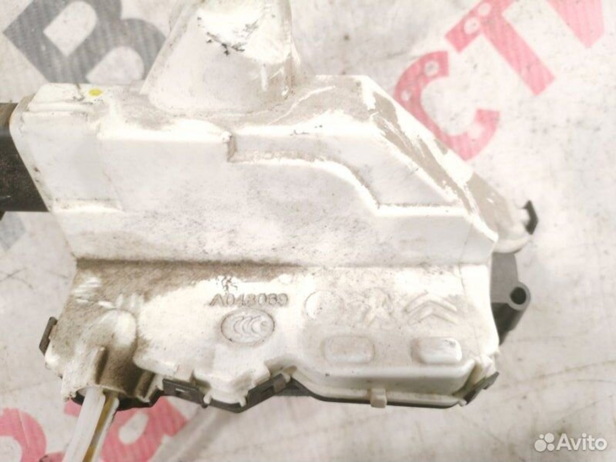 https://gcs.partsauto.market/rn-stockpro.appspot.com/thmbs/afb38d96ab8c9795ecac00e406b21163/5f55024e2715abef6e81270863ed1a95/01e04c4264f360a54aaa19bac82e9501.jpg