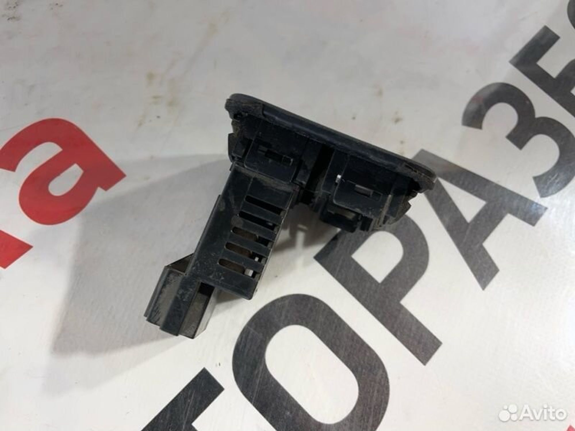 https://gcs.partsauto.market/rn-stockpro.appspot.com/thmbs/afb38d96ab8c9795ecac00e406b21163/5f672d2c0777f3a66e29c1f8a6121357/d650c139a22a63fb2e6d245143ce9f36.jpg