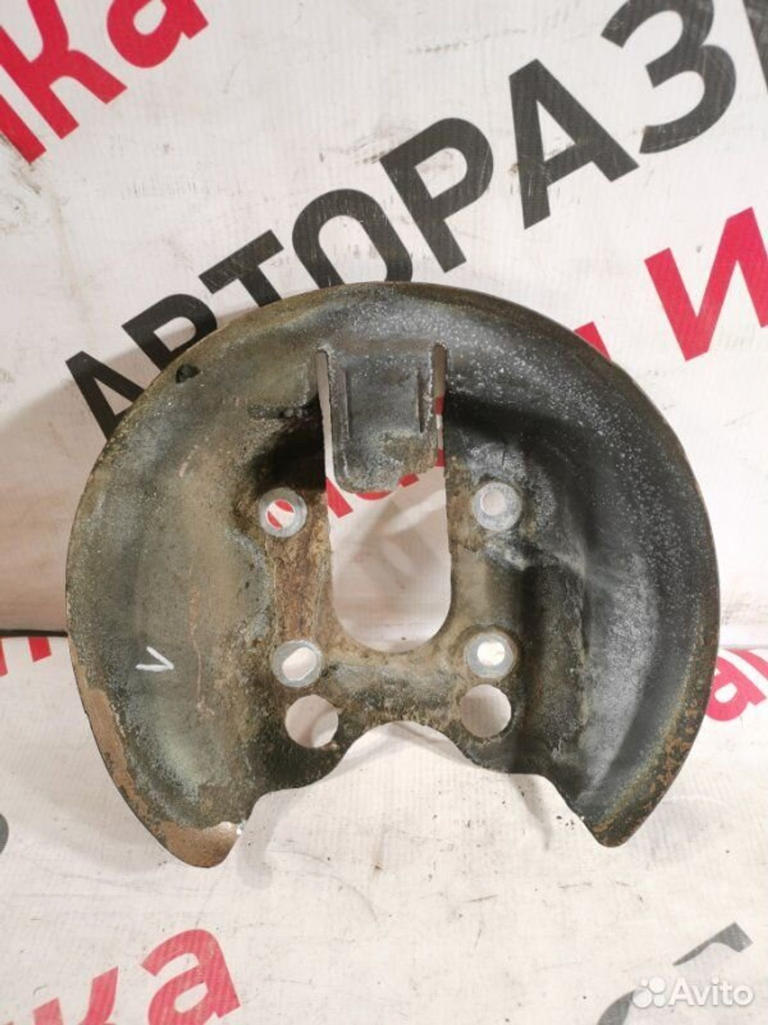 https://gcs.partsauto.market/rn-stockpro.appspot.com/thmbs/afb38d96ab8c9795ecac00e406b21163/653c768ed9933a34b5fd4fe7ee398f10/deee6425cc321d0b3c36b95298672cce.jpg