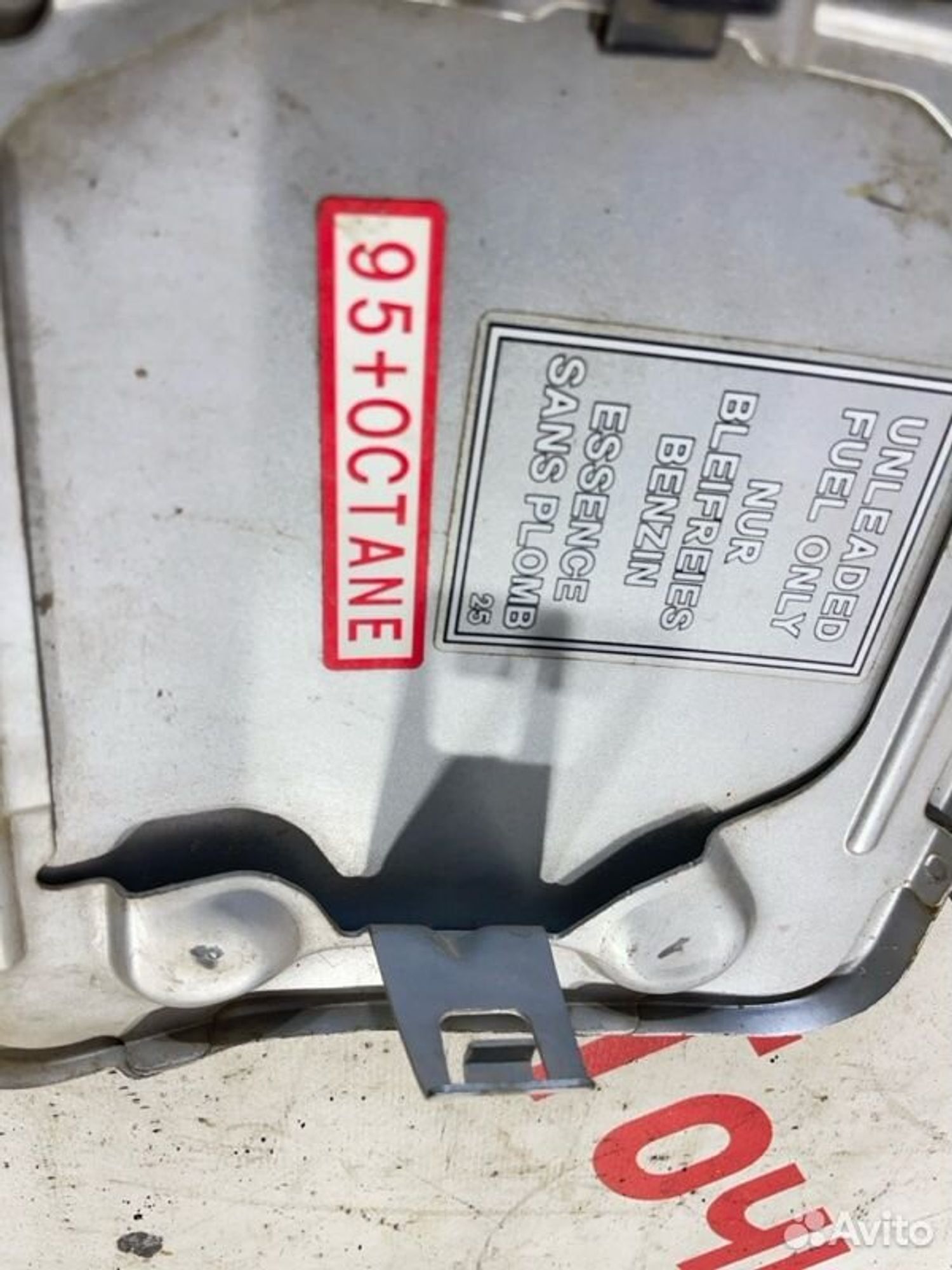 https://gcs.partsauto.market/rn-stockpro.appspot.com/thmbs/afb38d96ab8c9795ecac00e406b21163/654b62ac94a297023861ee9b8272f6a3/e50e5529d9ce5e1046e86655a65707a5.jpg