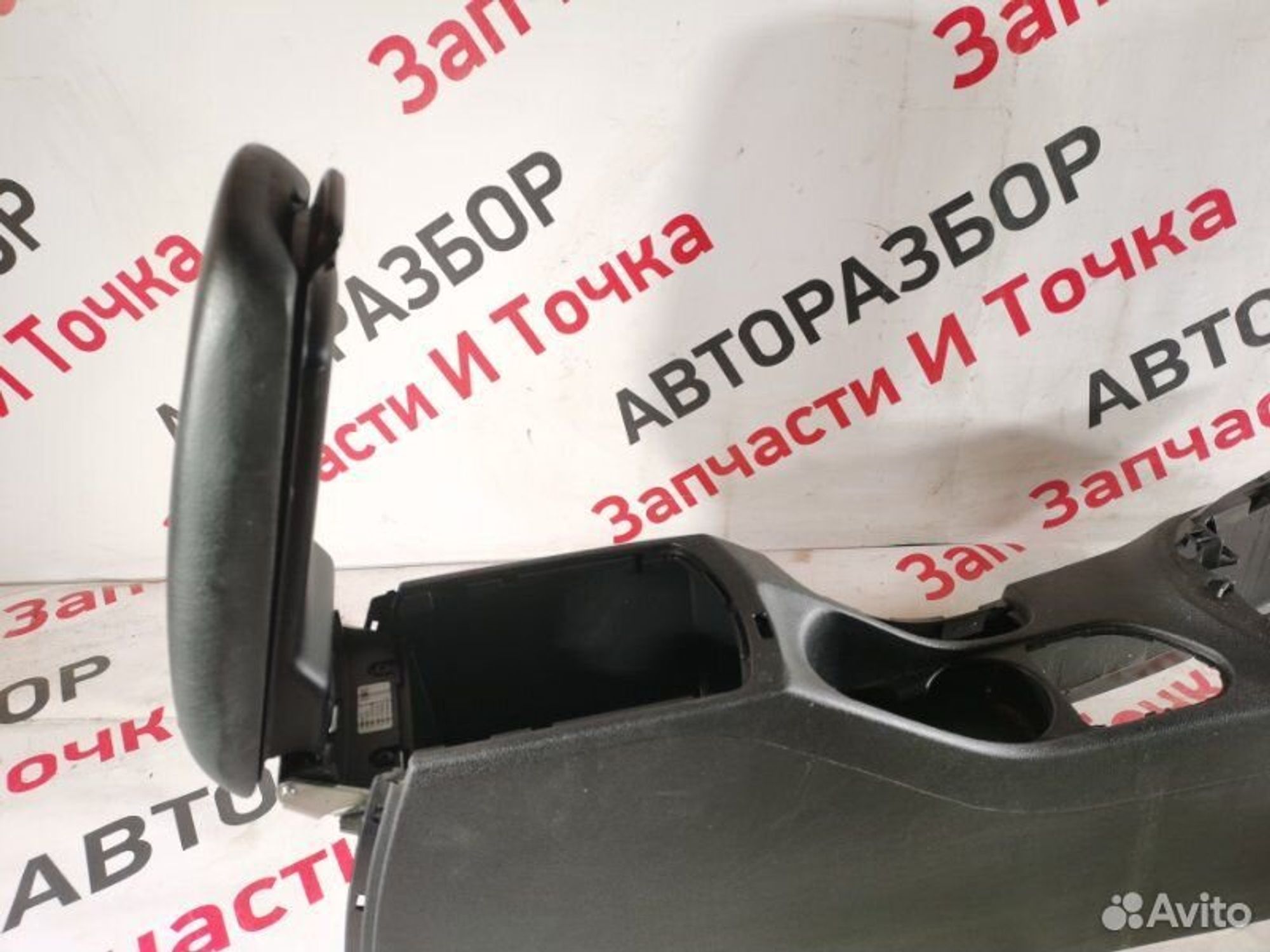 https://gcs.partsauto.market/rn-stockpro.appspot.com/thmbs/afb38d96ab8c9795ecac00e406b21163/65ae517c78a93d838f3a0c42609b738d/bcef74de6503ffffac2dc6732ac80936.jpg