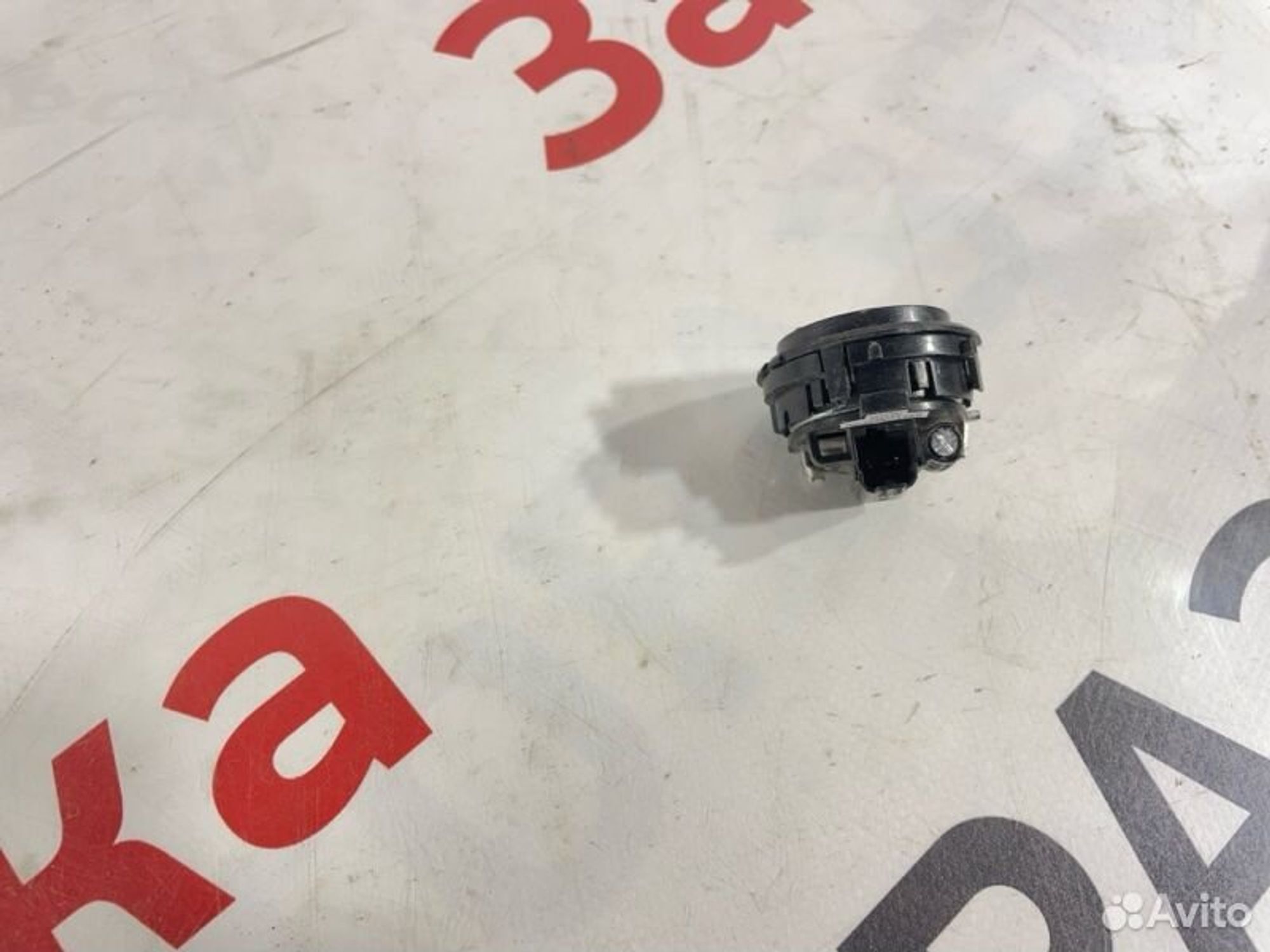 https://gcs.partsauto.market/rn-stockpro.appspot.com/thmbs/afb38d96ab8c9795ecac00e406b21163/6771446ebee3c9facecdd808421a49b4/c5a78c3efbd15466787568f4bcee2661.jpg