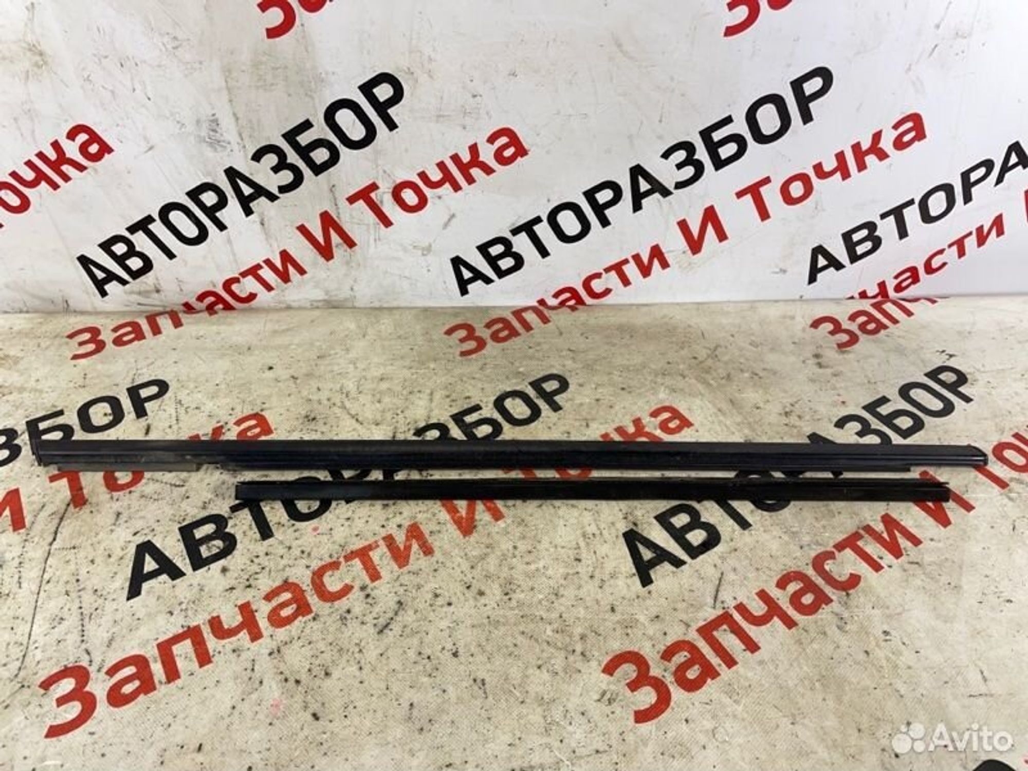Уплотнитель стекла двери передний правый Заз Шанс