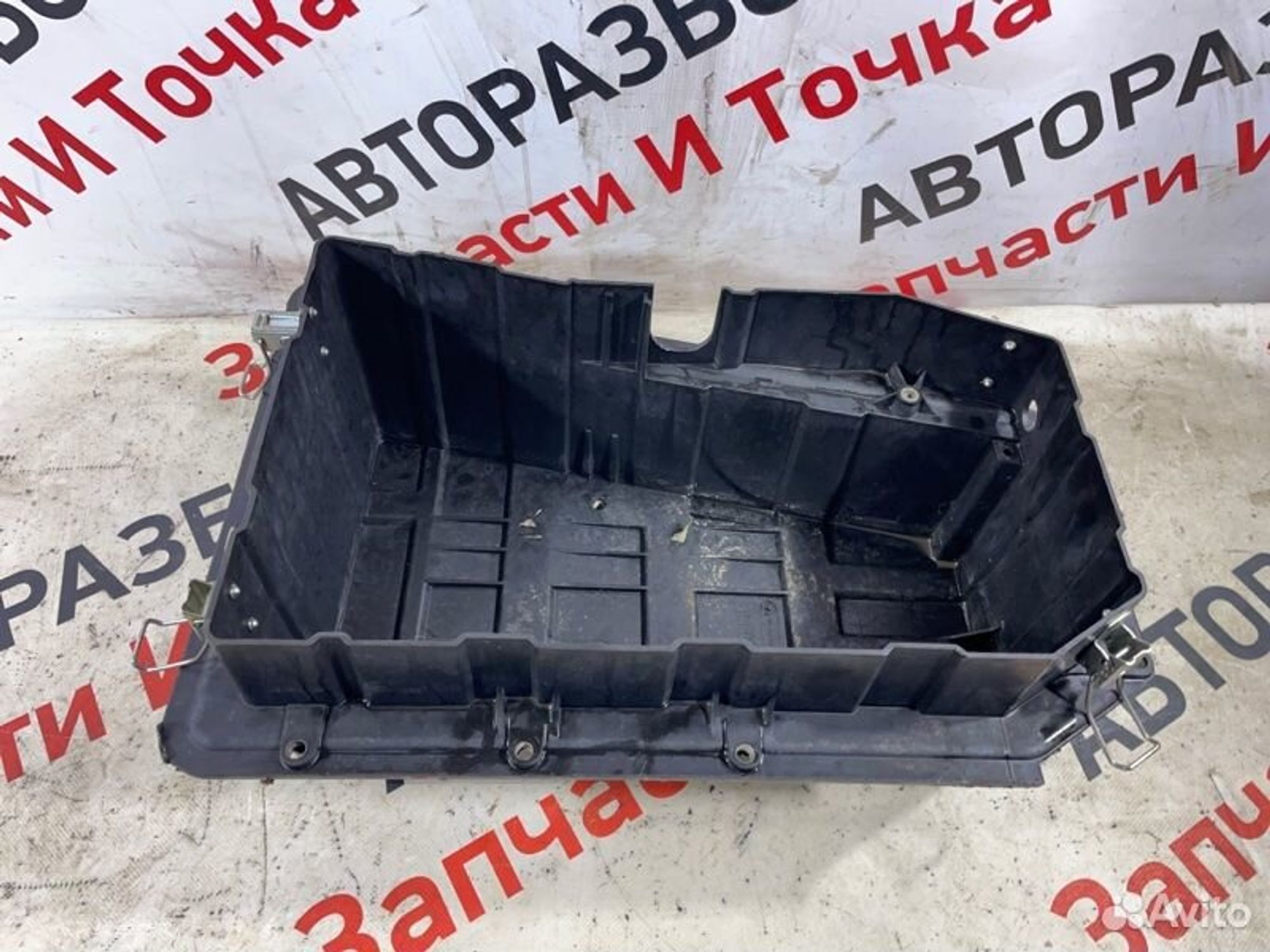 https://gcs.partsauto.market/rn-stockpro.appspot.com/thmbs/afb38d96ab8c9795ecac00e406b21163/6906e694d98f6e9765761891734ea3ec/c28f206e256291462b0c41ca7204c9d6.jpg