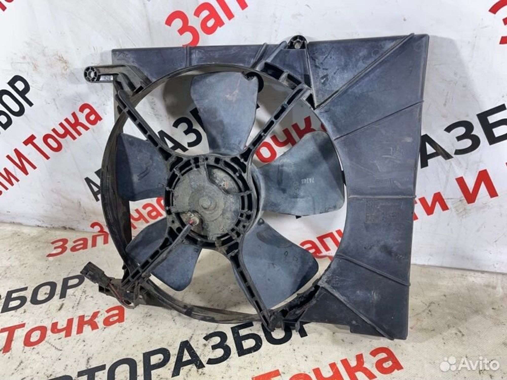 https://gcs.partsauto.market/rn-stockpro.appspot.com/thmbs/afb38d96ab8c9795ecac00e406b21163/698431f13dd99ae01e1288bf5518f127/fb7228f568b4d8cd8c70a110ded39294.jpg