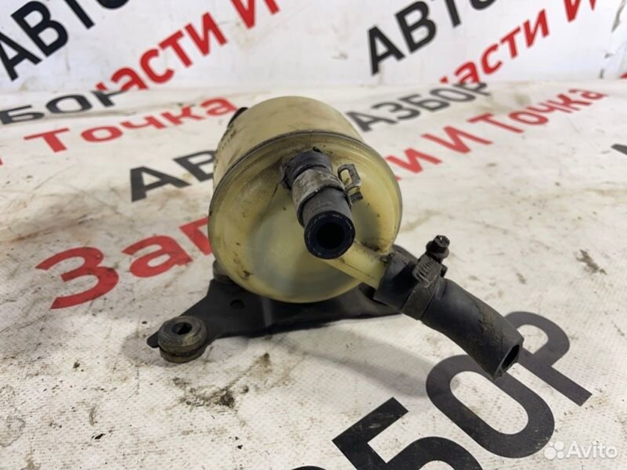 https://gcs.partsauto.market/rn-stockpro.appspot.com/thmbs/afb38d96ab8c9795ecac00e406b21163/69b8e8d3466bd3692698ad90535fdb29/10daf74b4861fe3542ed1241c9537317.jpg
