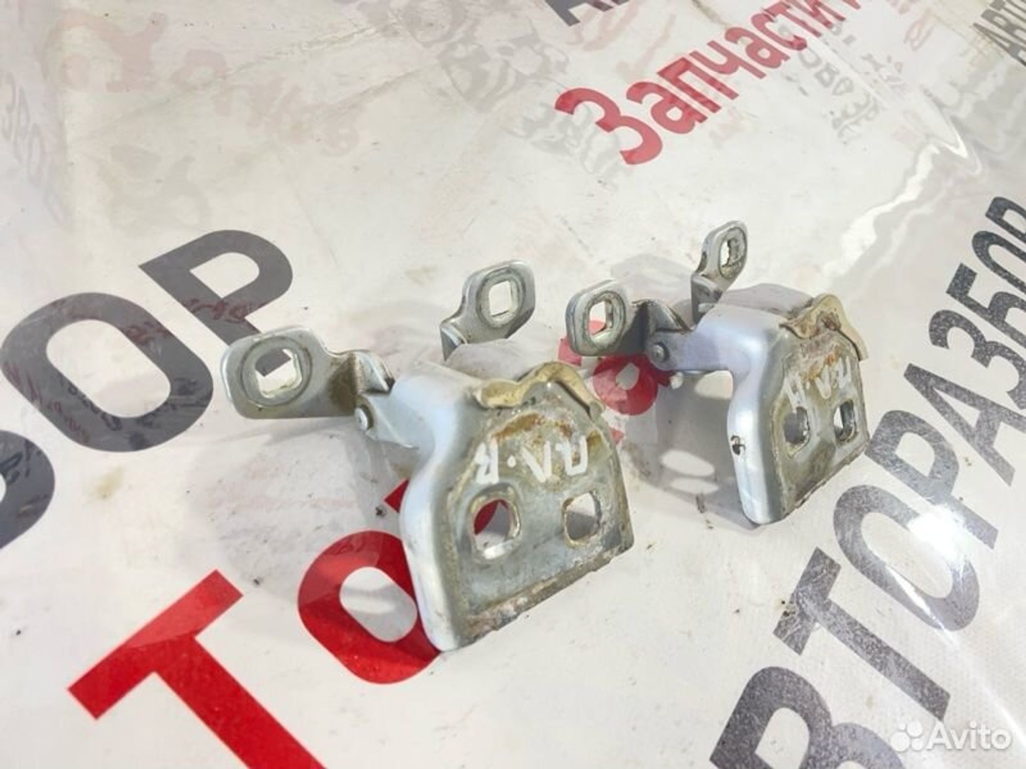 https://gcs.partsauto.market/rn-stockpro.appspot.com/thmbs/afb38d96ab8c9795ecac00e406b21163/69f233872dbf5467ed954e0c41b3e2d0/1b4d47e63d987430b7b95d22c0614925.jpg