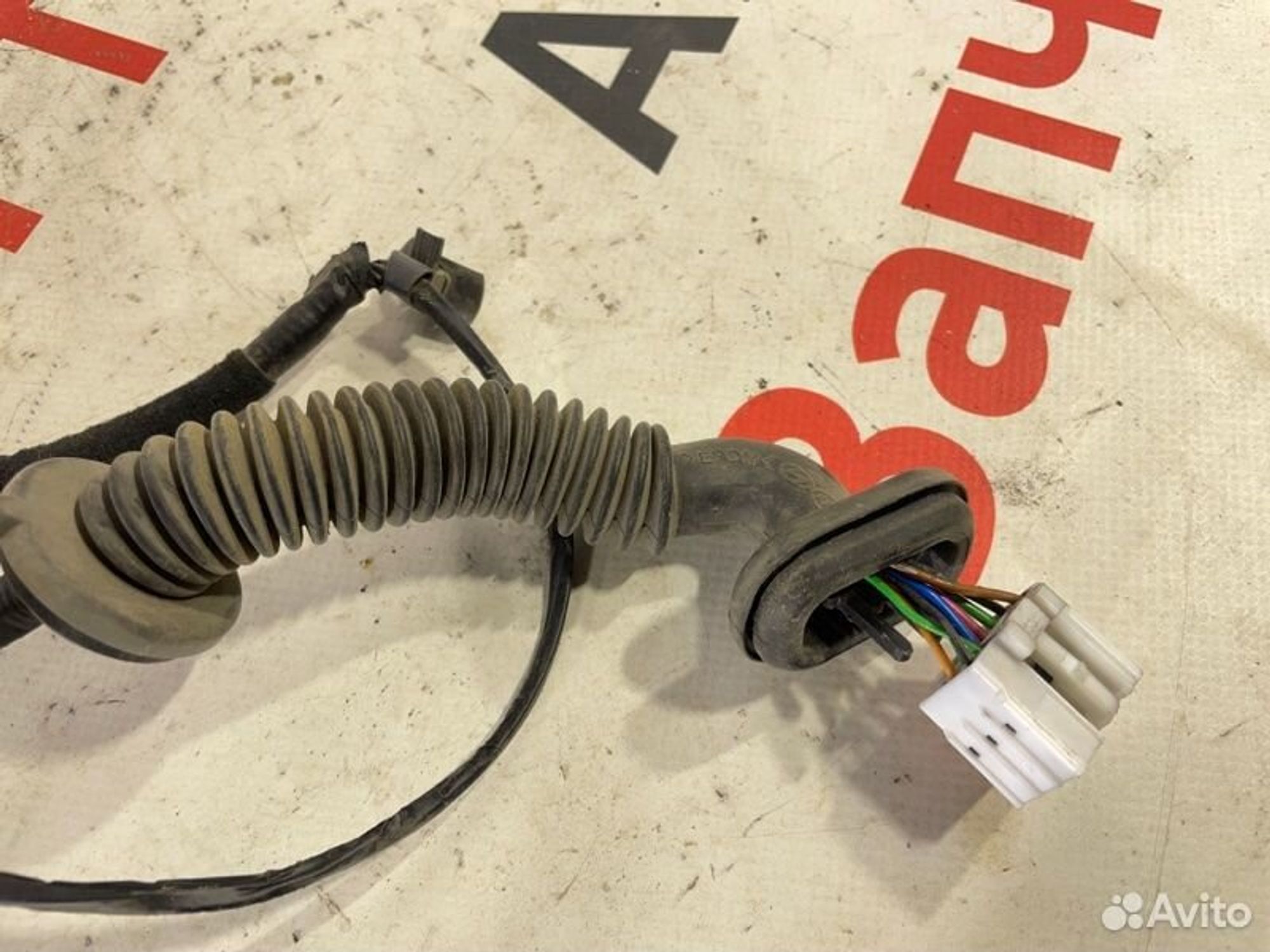 https://gcs.partsauto.market/rn-stockpro.appspot.com/thmbs/afb38d96ab8c9795ecac00e406b21163/7060e2d57e5254d6735f2a4670ff57ba/8a9f3e6982bc838ce56a6819af37f4f7.jpg