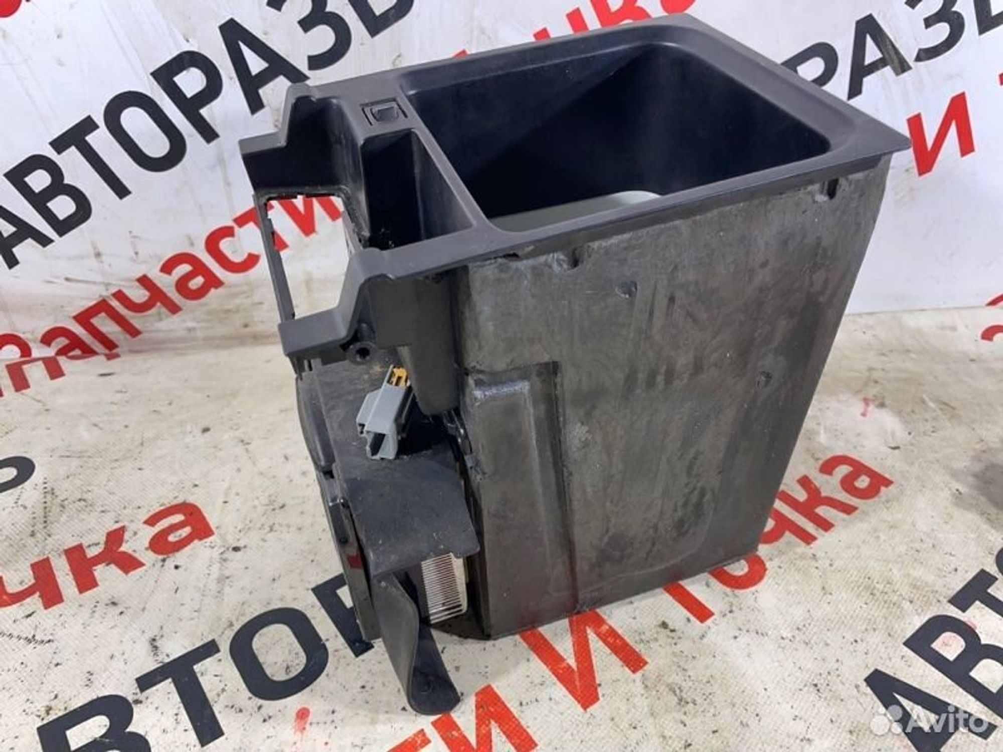 https://gcs.partsauto.market/rn-stockpro.appspot.com/thmbs/afb38d96ab8c9795ecac00e406b21163/7264f27831409ff972c83b512225f144/ac85f982f4edd7b42312f75ae67a1731.jpg