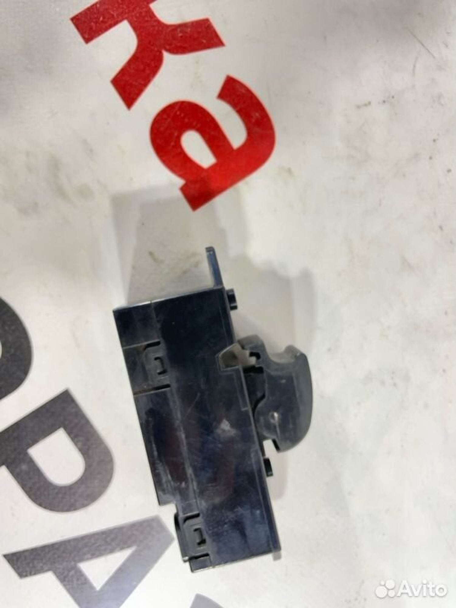 https://gcs.partsauto.market/rn-stockpro.appspot.com/thmbs/afb38d96ab8c9795ecac00e406b21163/73877402b22a86bfa80144b58db0f390/f1279faaa1a2dc305c8098d915495a8b.jpg