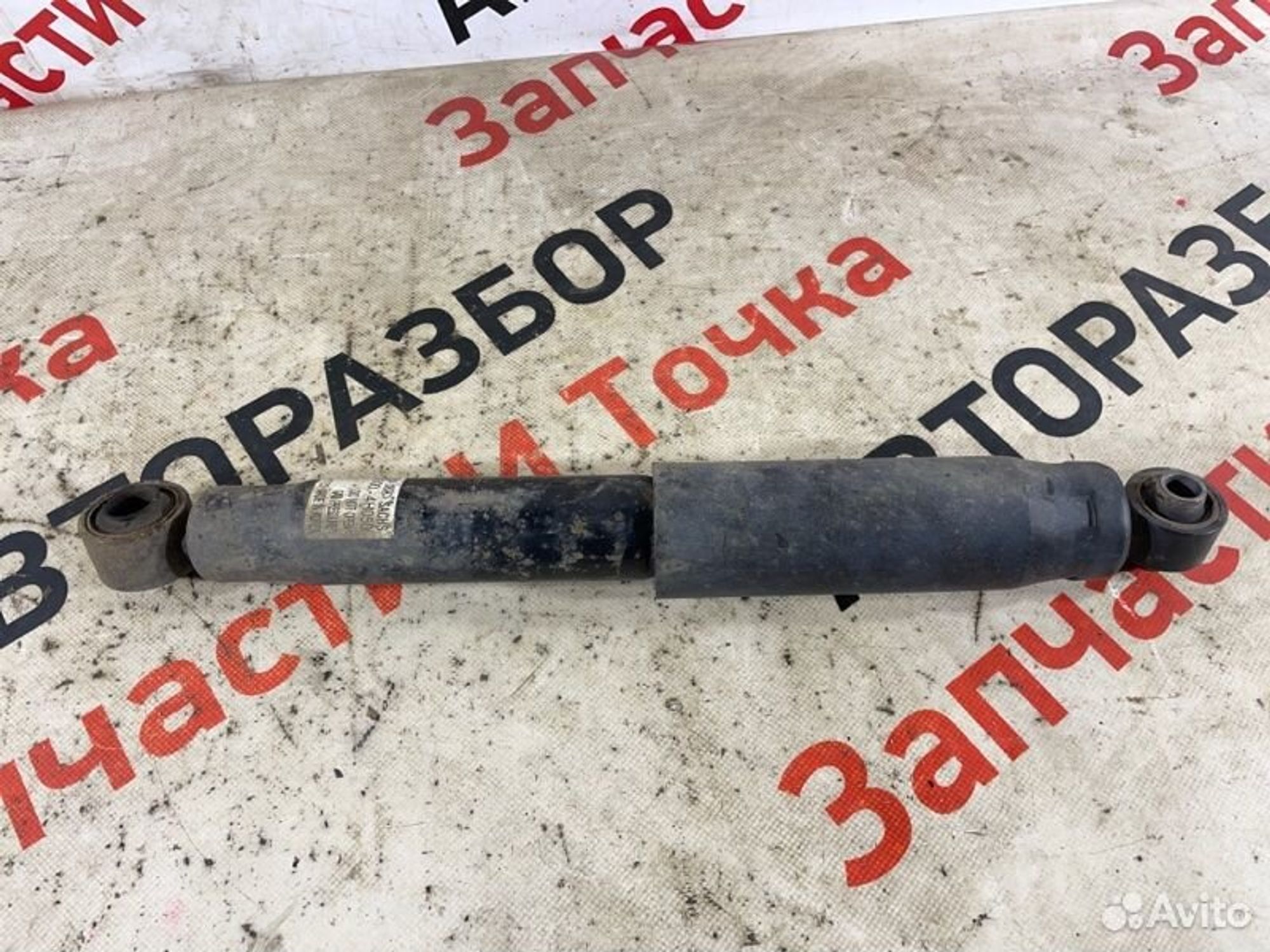 https://gcs.partsauto.market/rn-stockpro.appspot.com/thmbs/afb38d96ab8c9795ecac00e406b21163/75c509b3333f288019bc3ee277f3a394/7b55883e08abde17daebd35a1d26ee33.jpg