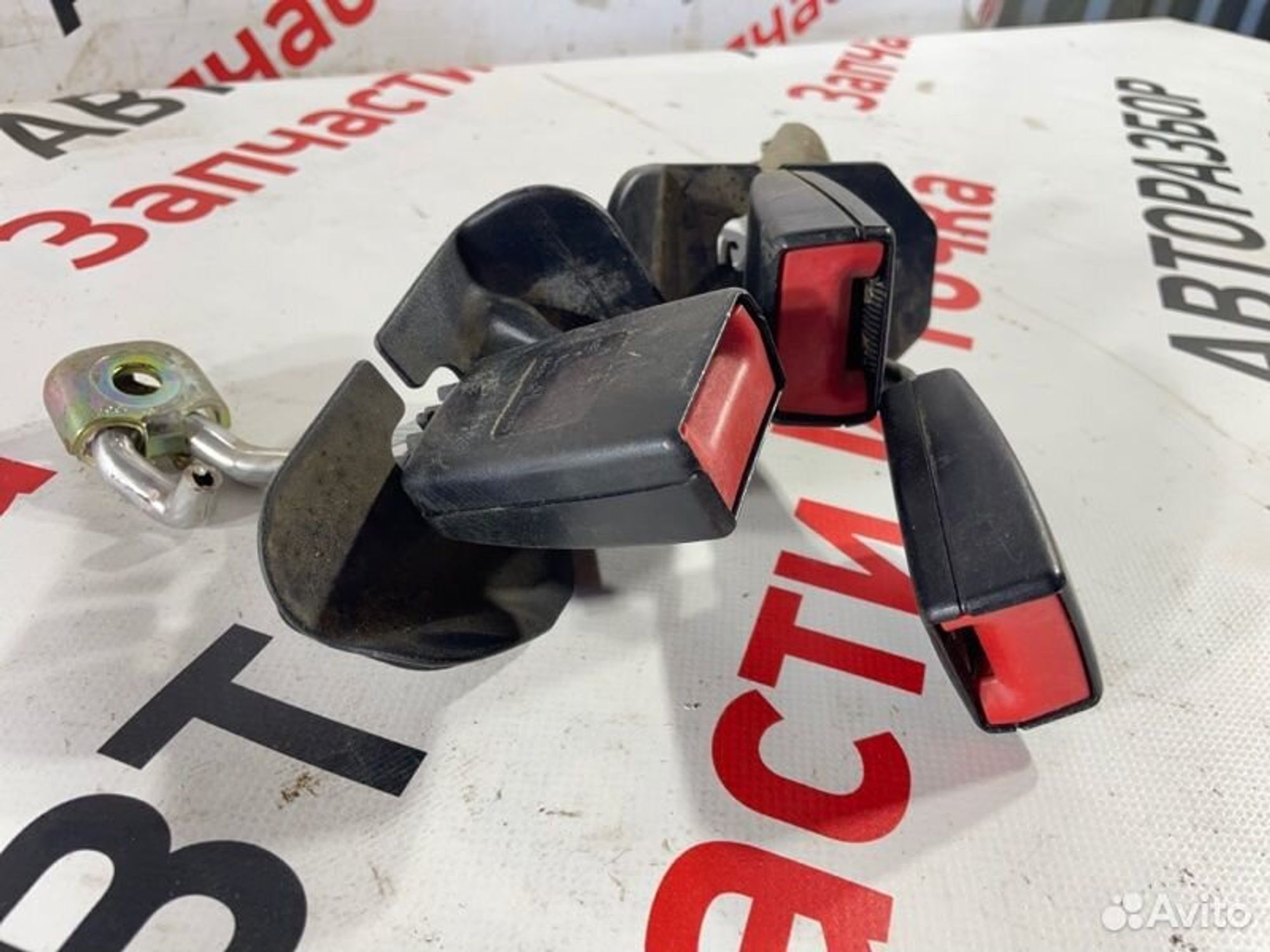 https://gcs.partsauto.market/rn-stockpro.appspot.com/thmbs/afb38d96ab8c9795ecac00e406b21163/783dea73b35f691c684948736697c15c/4abed4516bc1511c17600778c8070741.jpg