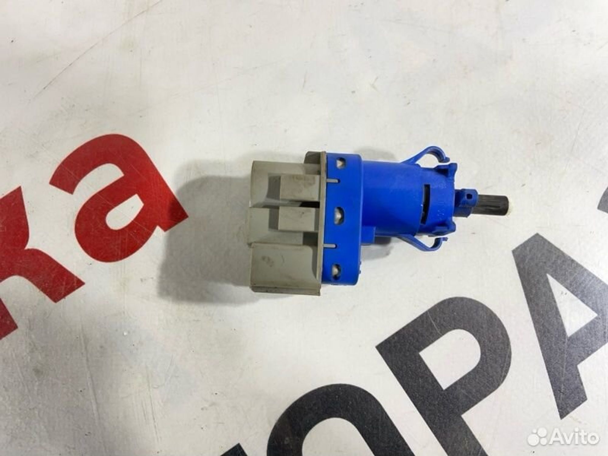 https://gcs.partsauto.market/rn-stockpro.appspot.com/thmbs/afb38d96ab8c9795ecac00e406b21163/78994a698e62c9a2d5ea4923fd3a15f7/22ae559e578b5955360a246ba8dd426a.jpg