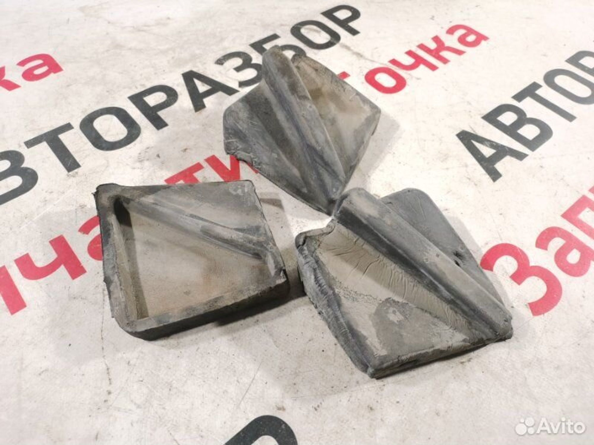 https://gcs.partsauto.market/rn-stockpro.appspot.com/thmbs/afb38d96ab8c9795ecac00e406b21163/798ebdb9c9aa9ad85d3b10ec05a1ea5c/3fc9f63e9b0460627f893aad5ea82e37.jpg