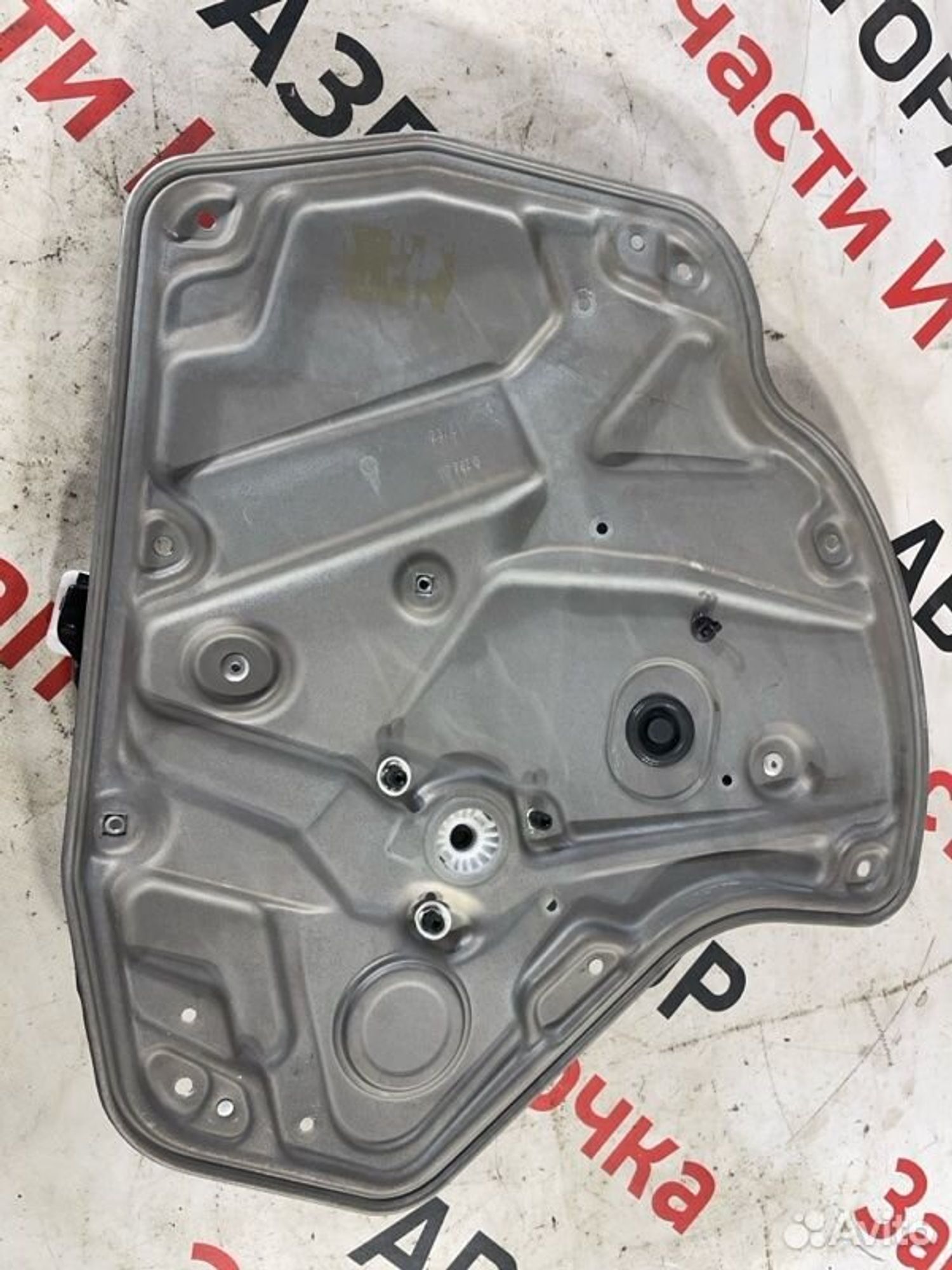 https://gcs.partsauto.market/rn-stockpro.appspot.com/thmbs/afb38d96ab8c9795ecac00e406b21163/7ba48b4827993a0b0a4a567d7cc389e3/ce5858f77617e6ed55b611f59f6dd09a.jpg