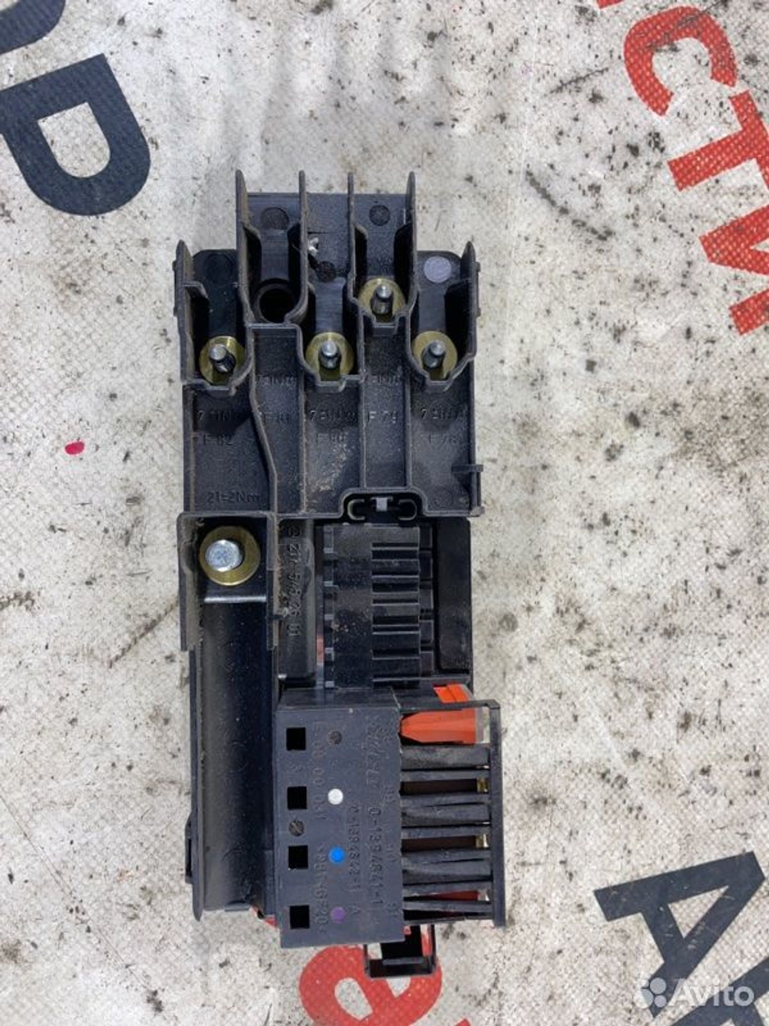 https://gcs.partsauto.market/rn-stockpro.appspot.com/thmbs/afb38d96ab8c9795ecac00e406b21163/7c3d141a01021bc4170cc0468806b7b7/f6d9700b572e6cbb35c9090ad79b2e1b.jpg