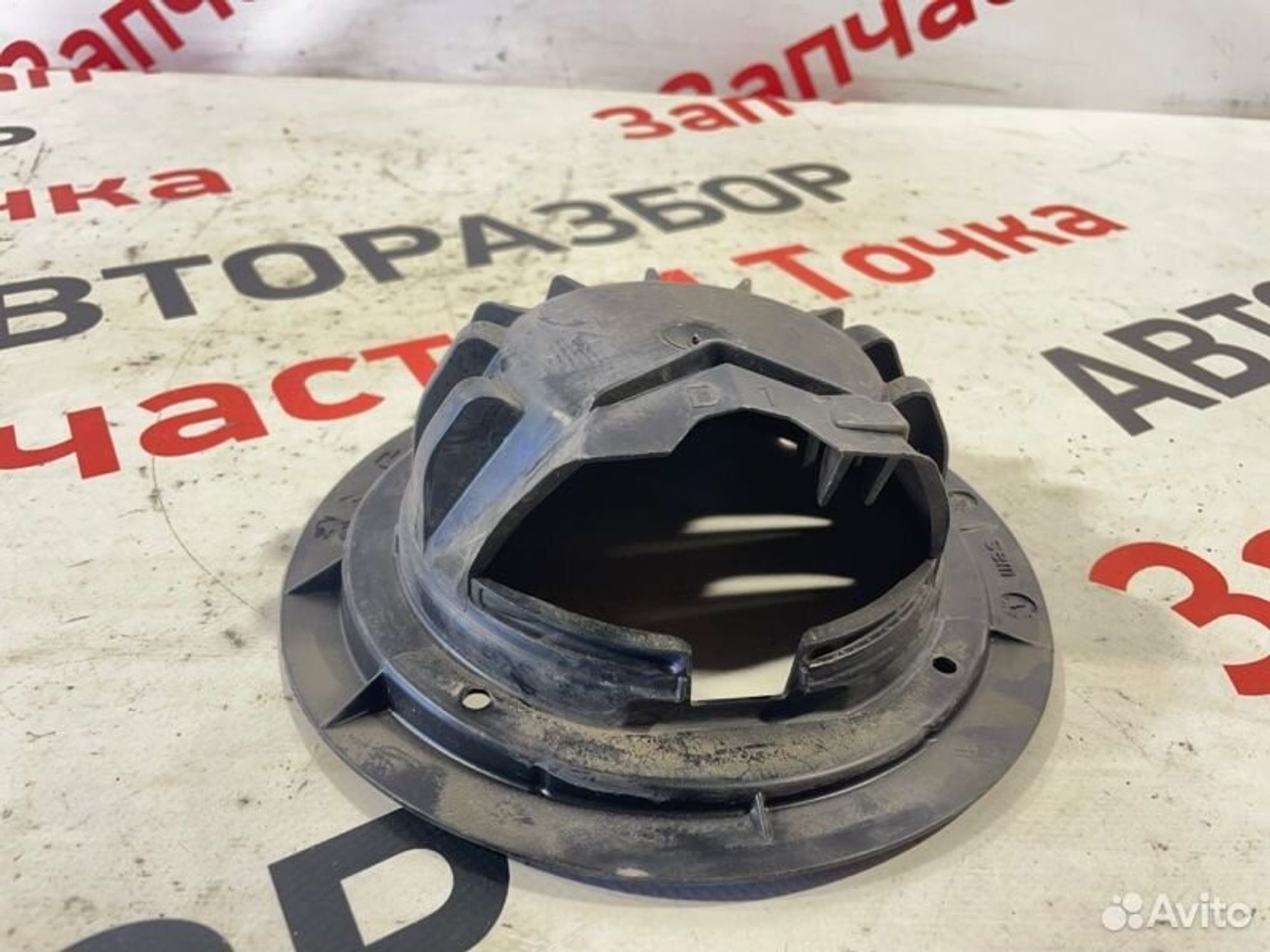 https://gcs.partsauto.market/rn-stockpro.appspot.com/thmbs/afb38d96ab8c9795ecac00e406b21163/8506e5a01e8fac2d616008607f0479d3/2b8d0b480f819e69f6d250ea7400a1f5.jpg