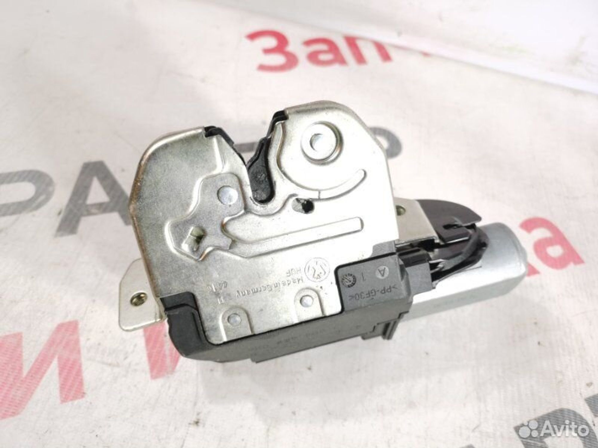 https://gcs.partsauto.market/rn-stockpro.appspot.com/thmbs/afb38d96ab8c9795ecac00e406b21163/8856ffcd34429c870e680290bd430d5d/920cef436461e58ee480156b6f3d1b4c.jpg