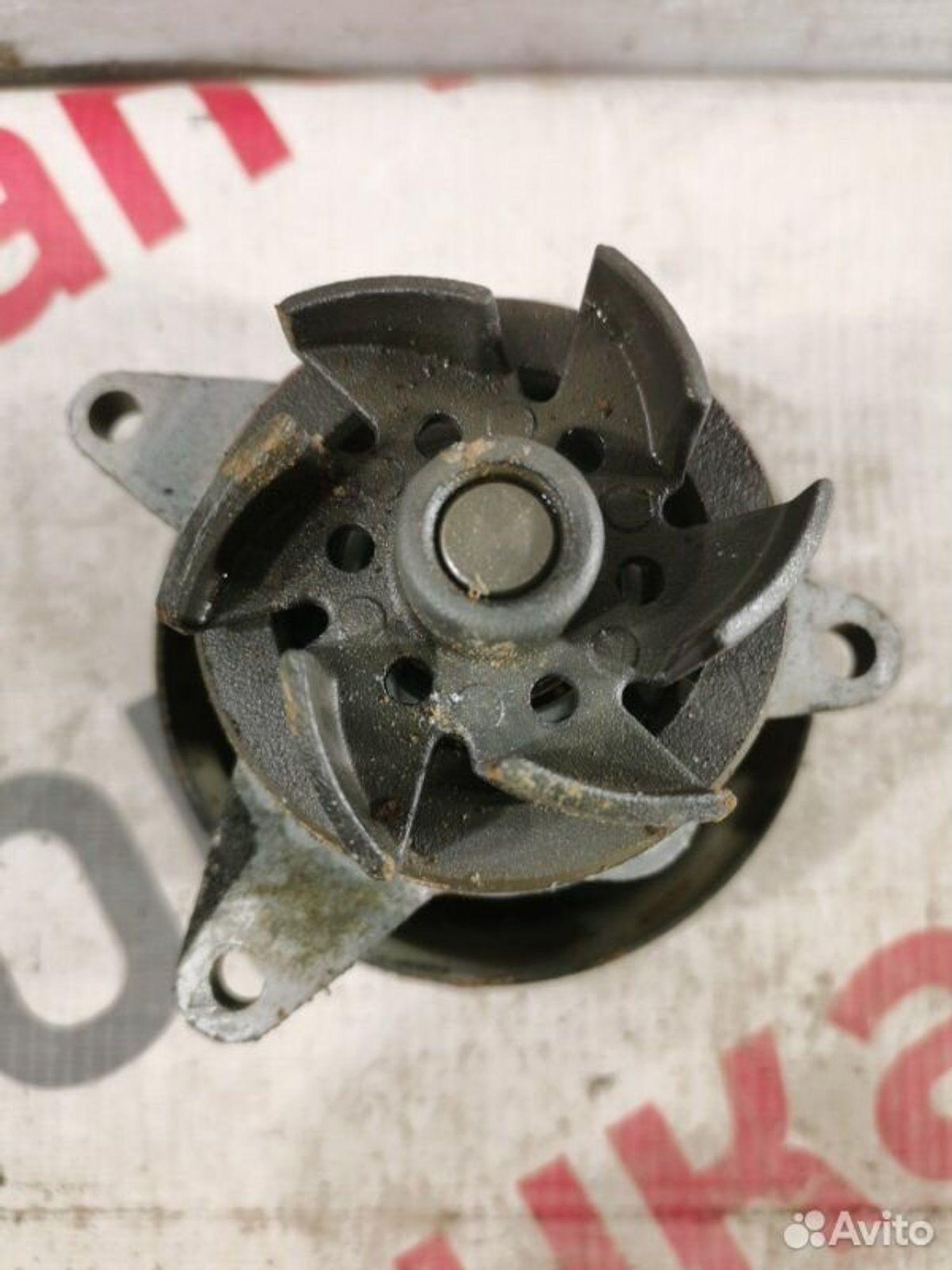 Помпа Ford Mondeo седан 1.8L duratec HE SFI