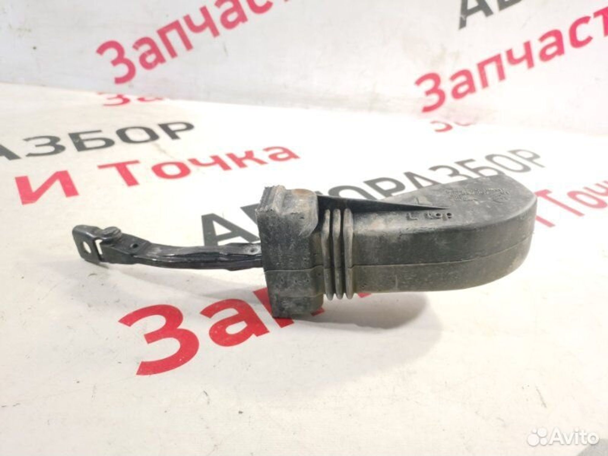 https://gcs.partsauto.market/rn-stockpro.appspot.com/thmbs/afb38d96ab8c9795ecac00e406b21163/8d1a744bb82e202c613341fa82e09401/693c0cd8ef04c64966d8b51514e123d2.jpg
