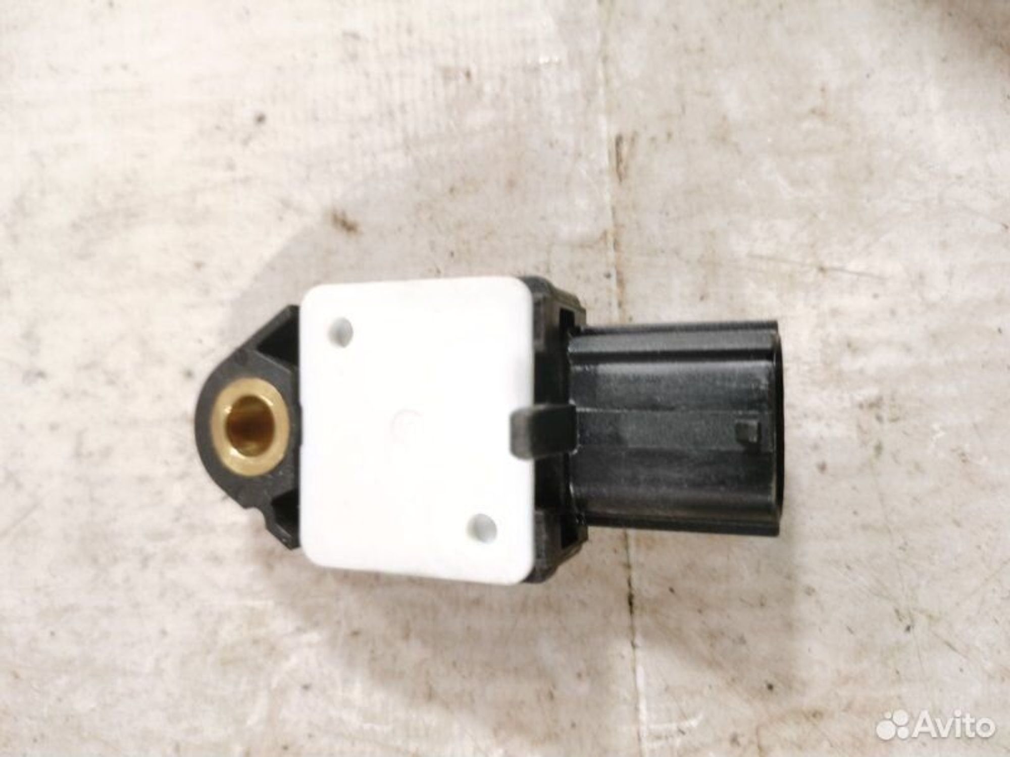 https://gcs.partsauto.market/rn-stockpro.appspot.com/thmbs/afb38d96ab8c9795ecac00e406b21163/8d931476f7cb7f2e85fb6fbfa70f9b24/f9689a6808646f27b76e8efb9fcc1b89.jpg