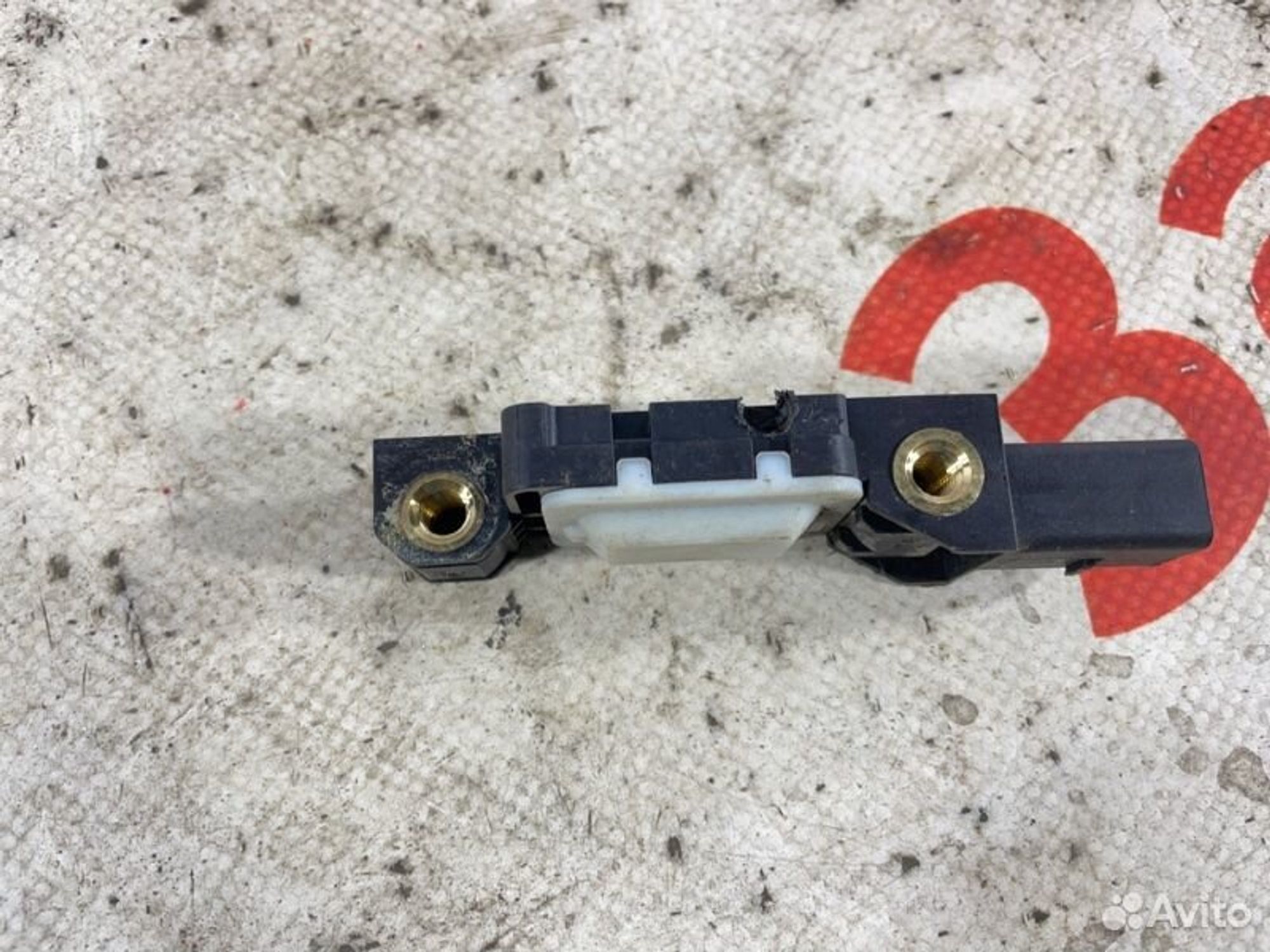 https://gcs.partsauto.market/rn-stockpro.appspot.com/thmbs/afb38d96ab8c9795ecac00e406b21163/8f35c9677221b35951103bc21b761f8a/95eccd283c75ebba8a96a3206b6cbe1a.jpg