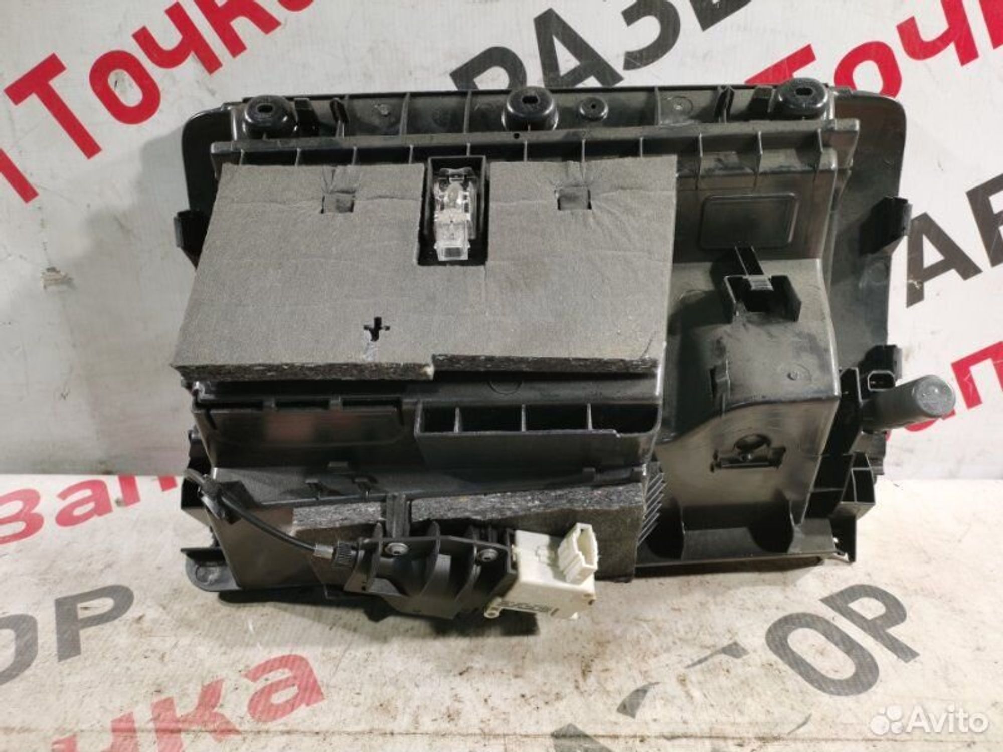 https://gcs.partsauto.market/rn-stockpro.appspot.com/thmbs/afb38d96ab8c9795ecac00e406b21163/9035e9ef48c4d4b53a24558a817a0e65/49a7d27bd1ce528d3488c3f22dacc5c7.jpg