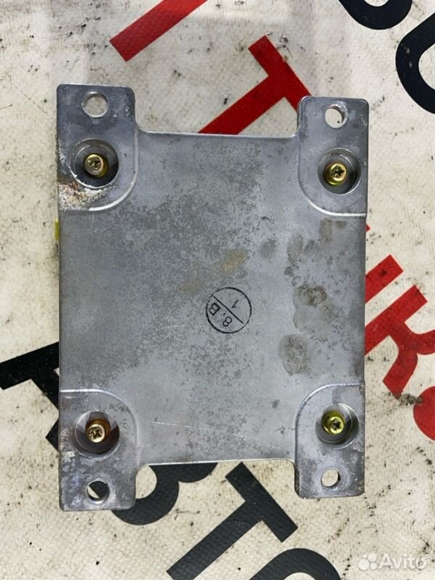 https://gcs.partsauto.market/rn-stockpro.appspot.com/thmbs/afb38d96ab8c9795ecac00e406b21163/907a3a71cd6a3c6b11986e1a91e70cd6/1980f36aa2d97c13527d9ca63a919302.jpg