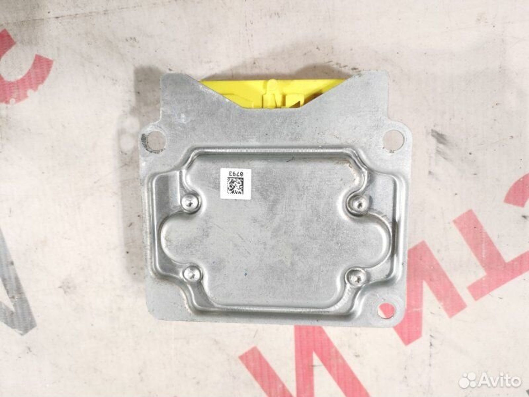 https://gcs.partsauto.market/rn-stockpro.appspot.com/thmbs/afb38d96ab8c9795ecac00e406b21163/913019979d4eaeb3487431d1bdf45bbc/2f9c8342a734346d29e00db15ba3687c.jpg
