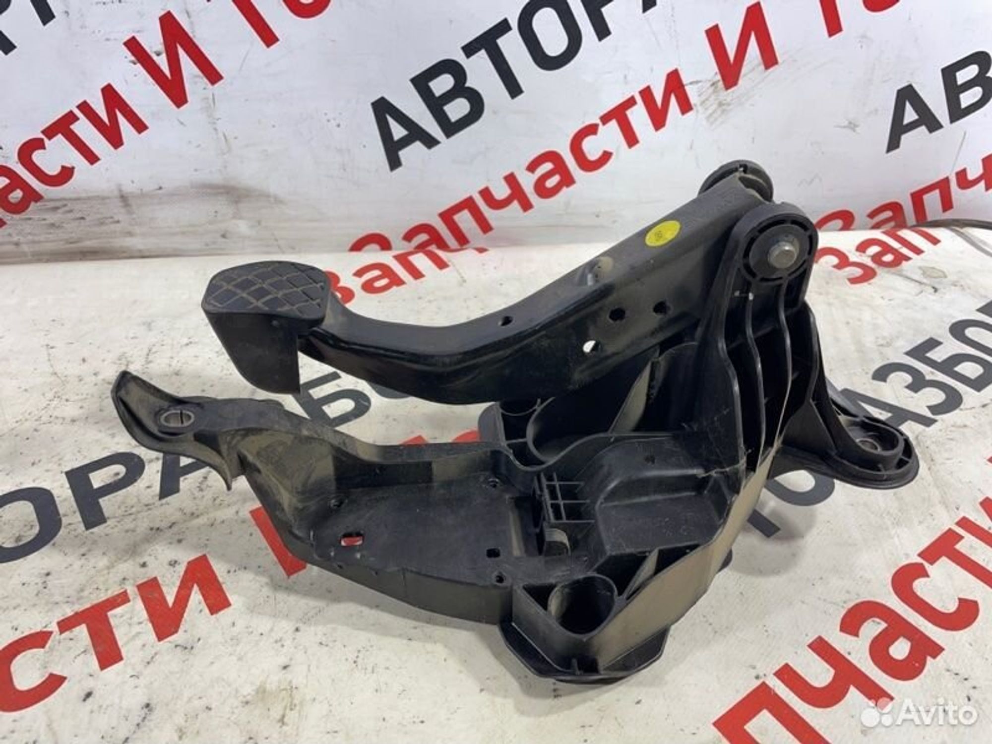 https://gcs.partsauto.market/rn-stockpro.appspot.com/thmbs/afb38d96ab8c9795ecac00e406b21163/9894e866594dcaf9ba50e11fd0b199ad/7329013443498c768da2151d6bbd35e1.jpg