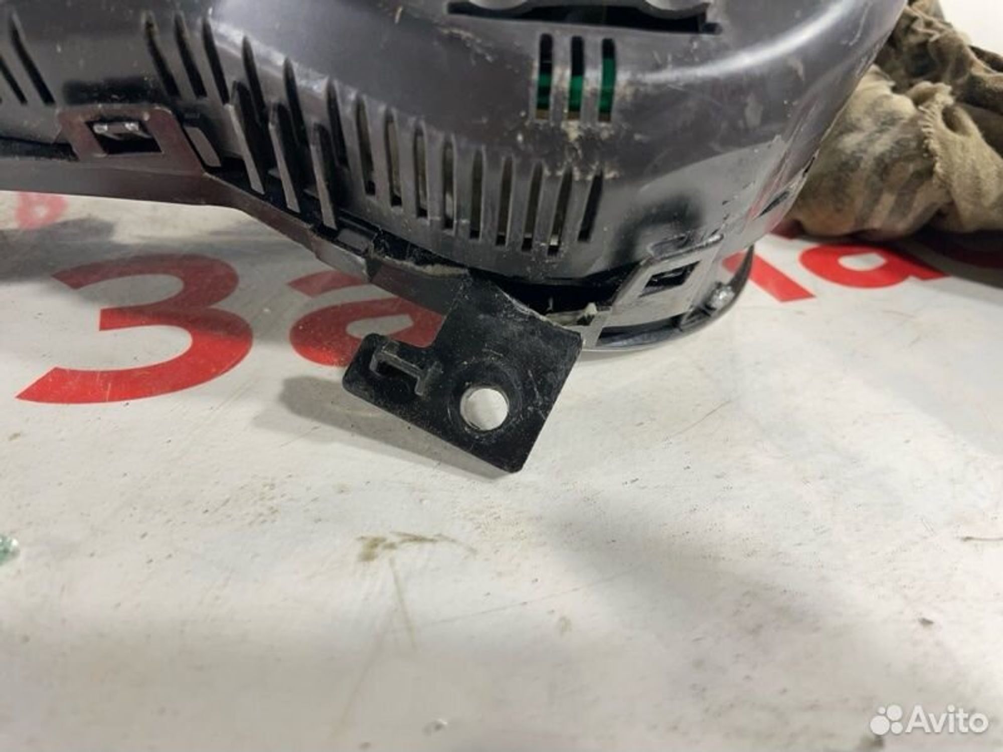 https://gcs.partsauto.market/rn-stockpro.appspot.com/thmbs/afb38d96ab8c9795ecac00e406b21163/99061f085095e26929eb51118e37335e/da28ac2c9ba415d9ffaf85d7e7aa1fda.jpg