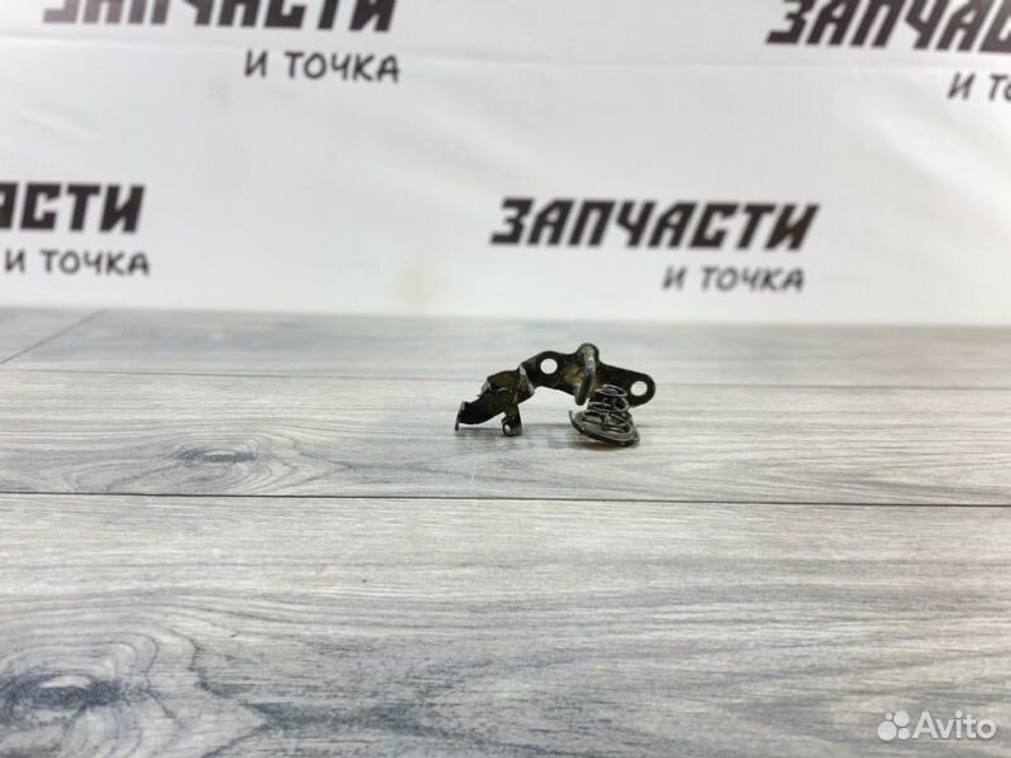 Замок капота Mazda Axela BK5P ZY-VE 2005