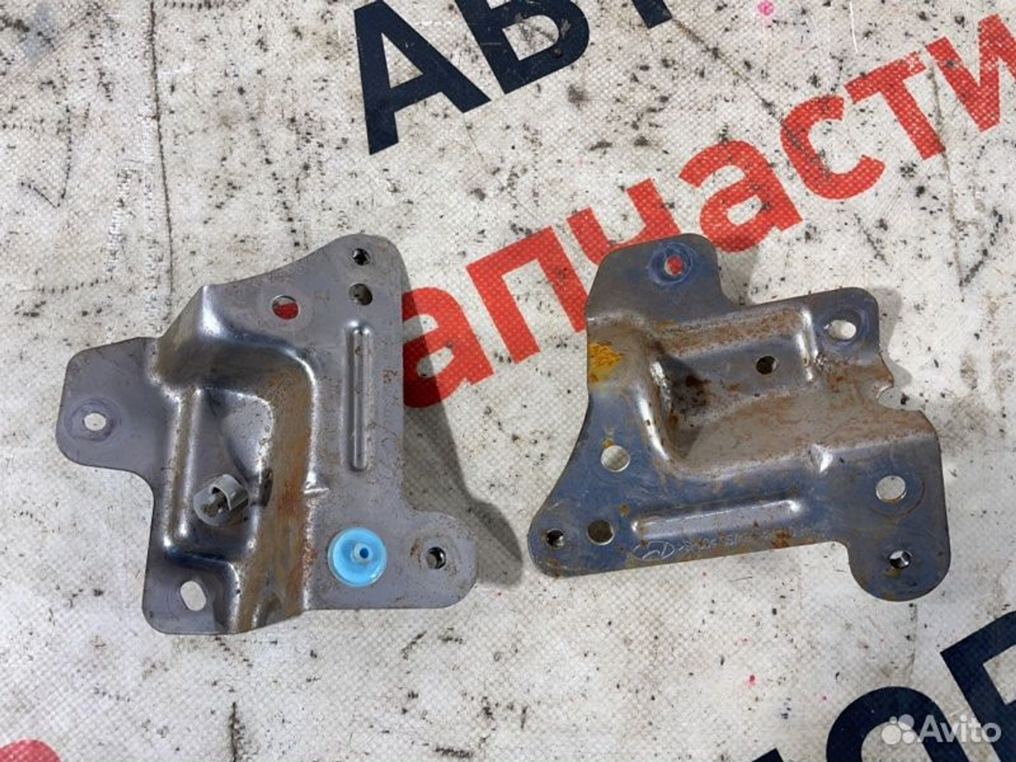 https://gcs.partsauto.market/rn-stockpro.appspot.com/thmbs/afb38d96ab8c9795ecac00e406b21163/9da36fd7300b5b21a16e588225386e52/6ac679aebe4577cd511750b62a72ed48.jpg