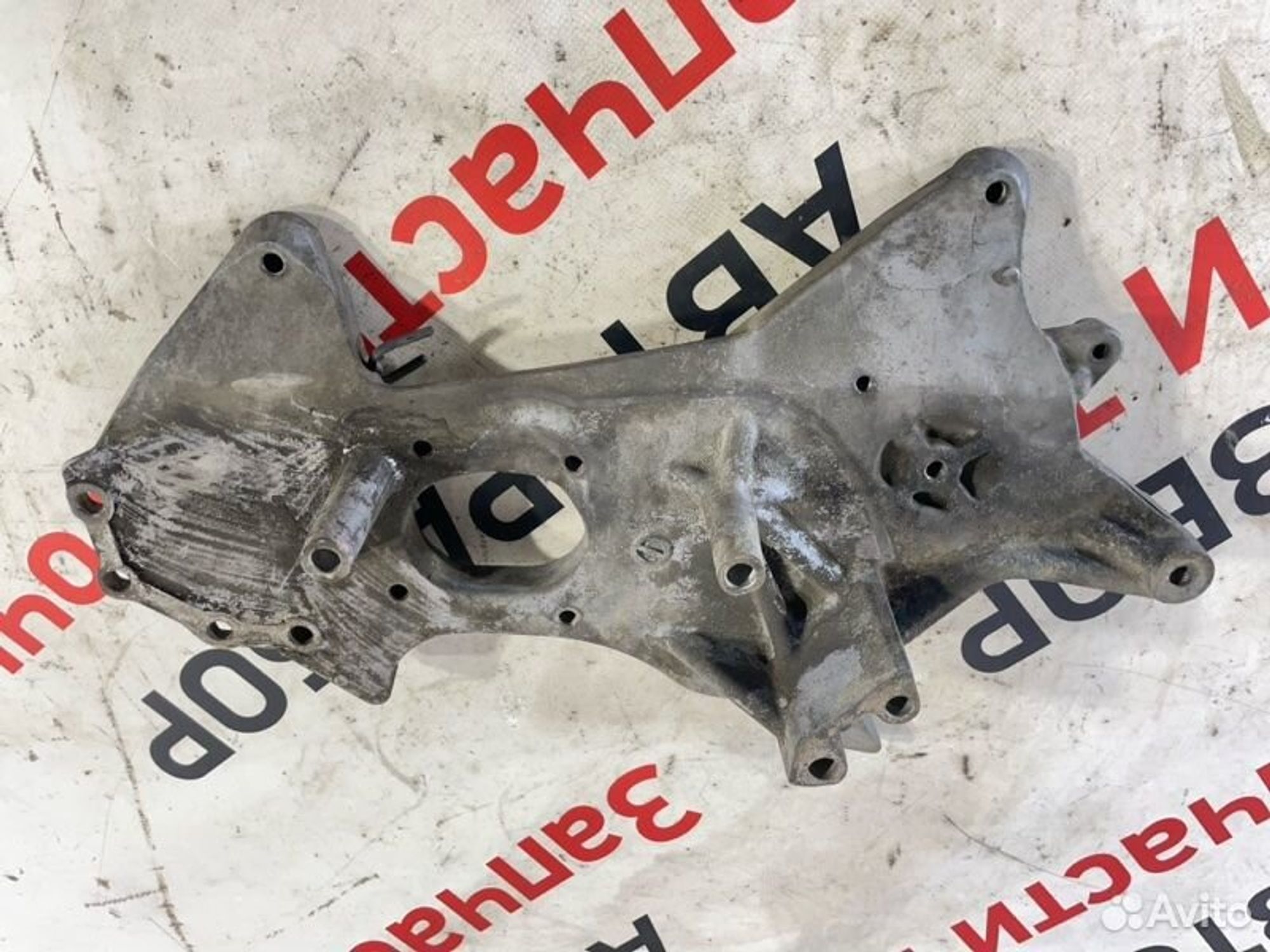 https://gcs.partsauto.market/rn-stockpro.appspot.com/thmbs/afb38d96ab8c9795ecac00e406b21163/9f9ce436ab6bf6f081e71468485eeeee/93f9743111a13053eb1201ad60970439.jpg