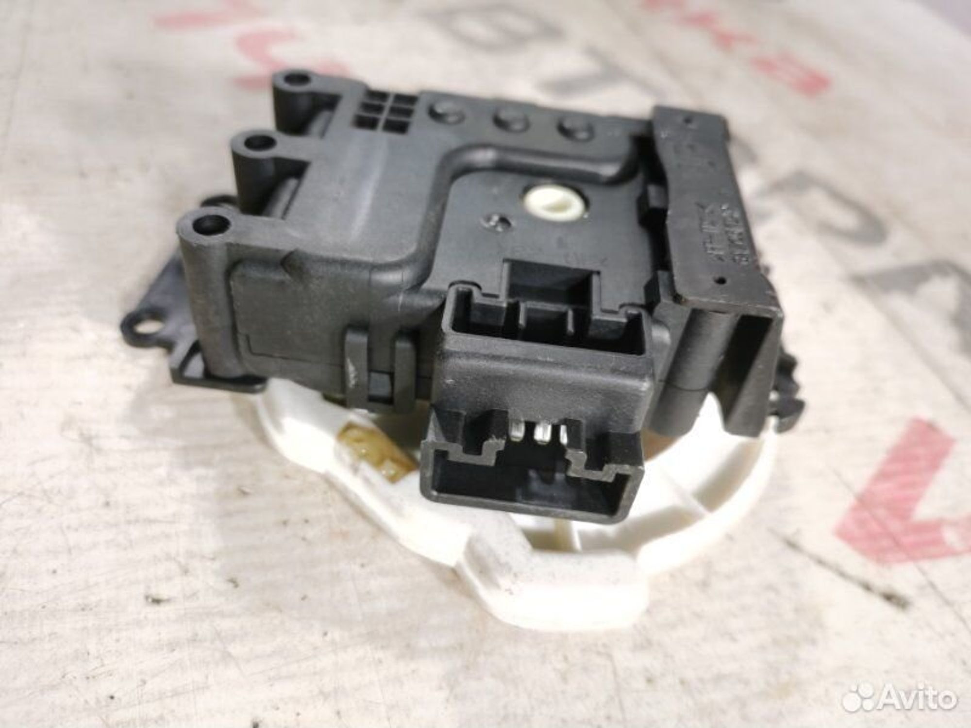 https://gcs.partsauto.market/rn-stockpro.appspot.com/thmbs/afb38d96ab8c9795ecac00e406b21163/a1a5147c5ee8a484fe32e2dfb2e53fef/e1a7b8e1814eec4277c31bc9687fc4f3.jpg